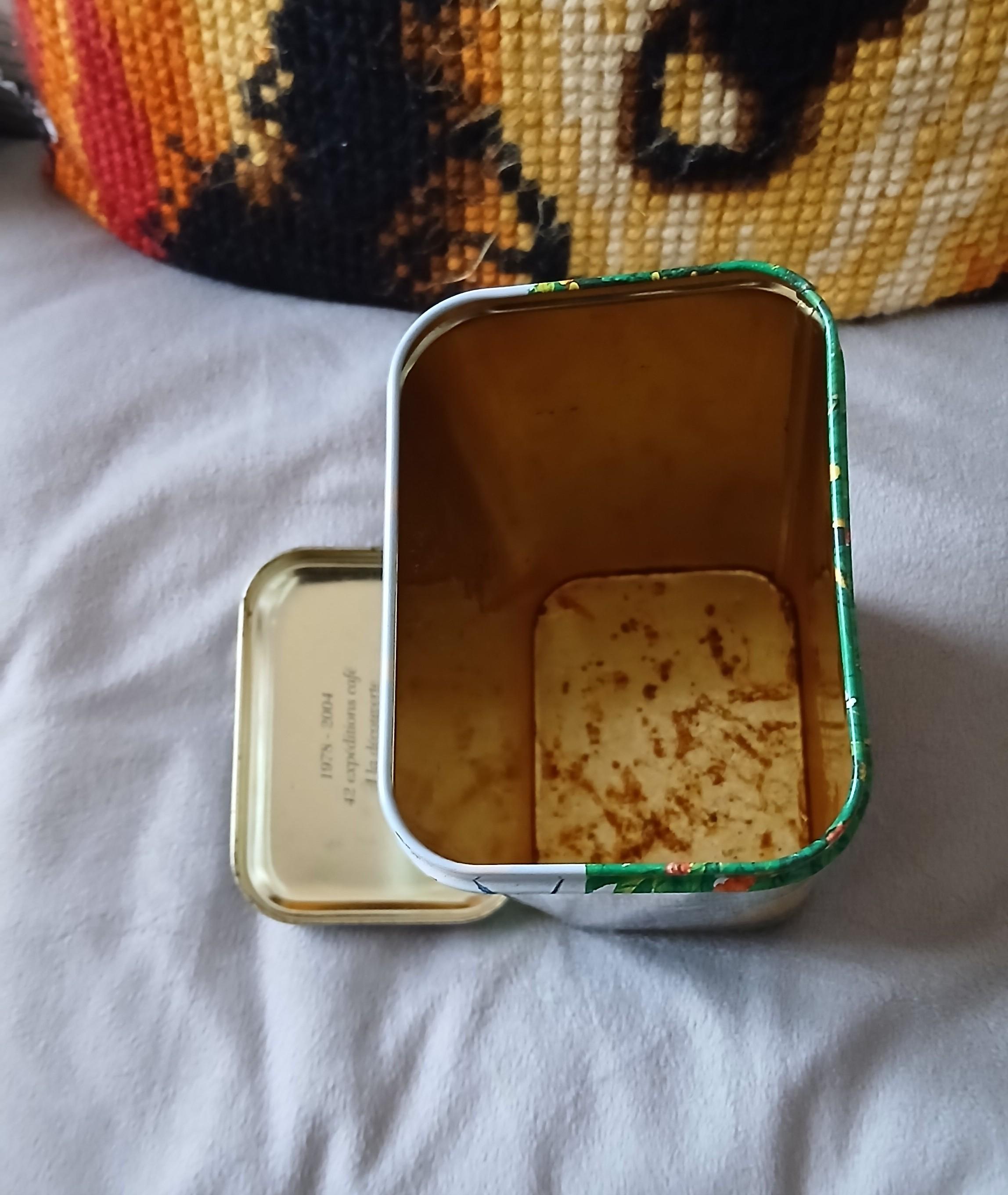 troc de troc boîte en fer image 1