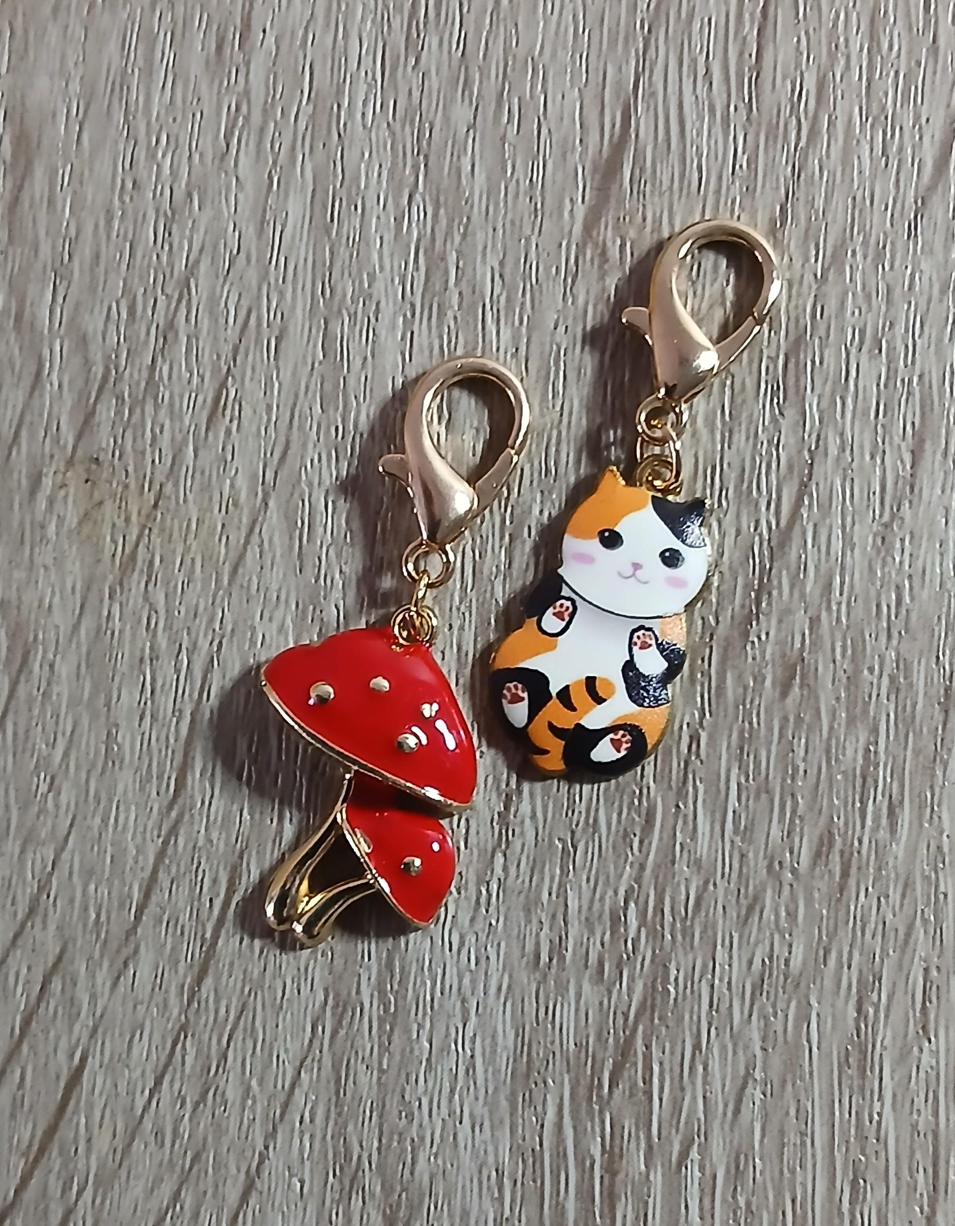 troc de troc reserver divers troc. petit porte clé image 0