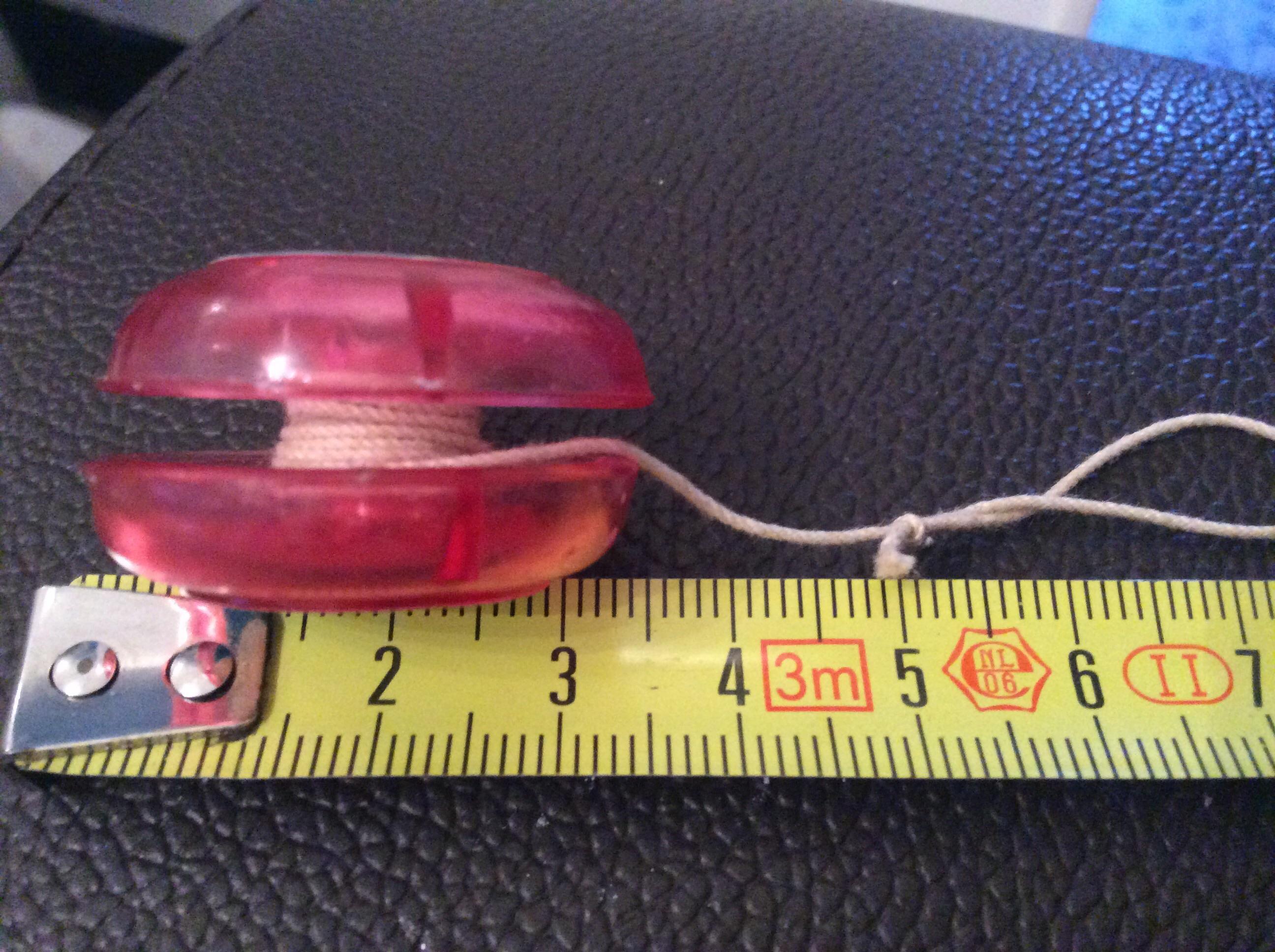 troc de troc tout petit yo-yo des années 90  3 cm image 2