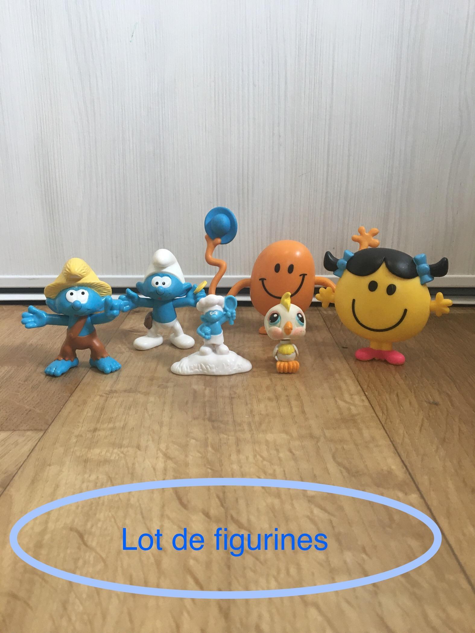 troc de troc lot jouets /figurines monsieur madame, schtroumpfs et petshop image 0