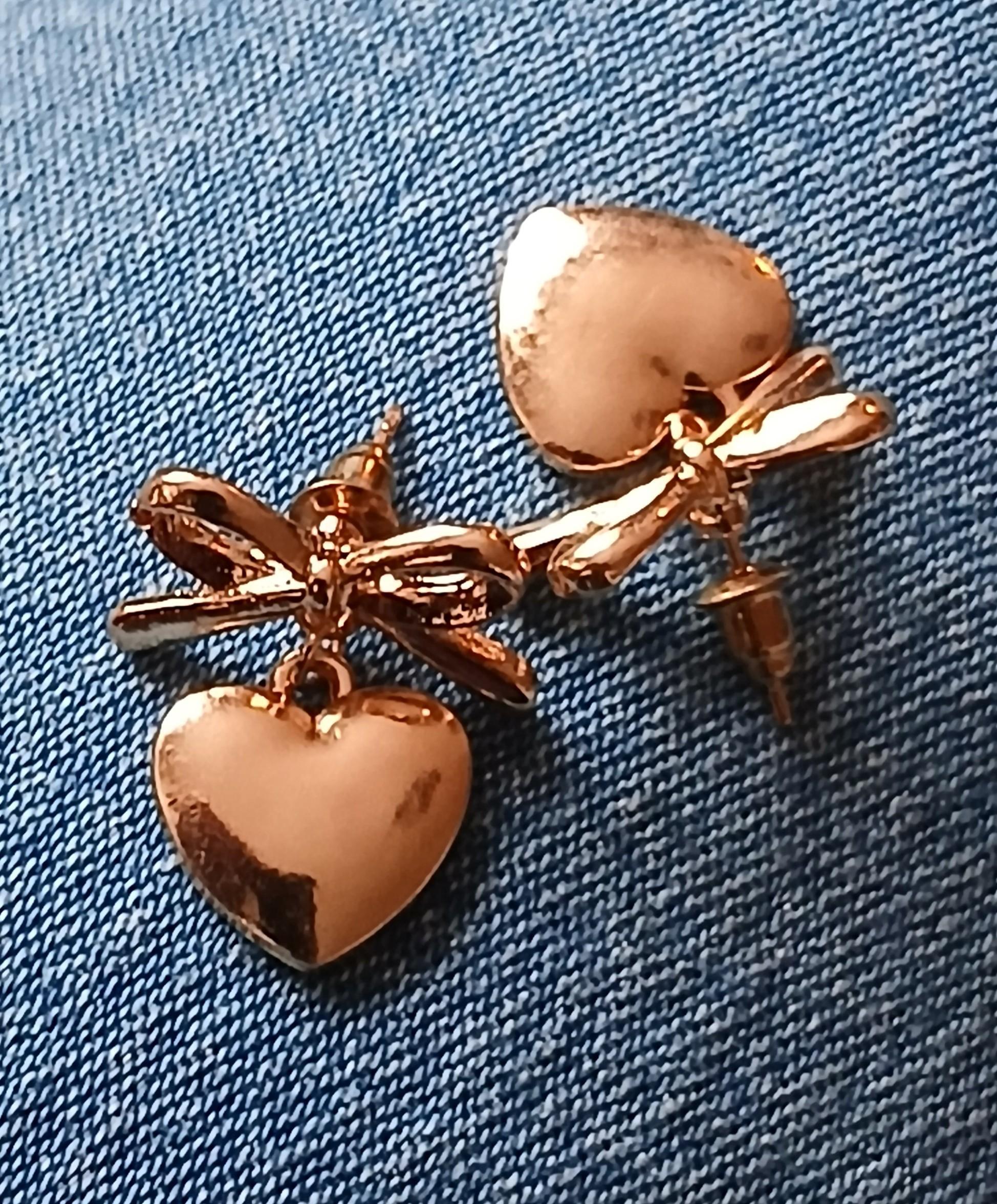 troc de troc une boucle d oreille image 2