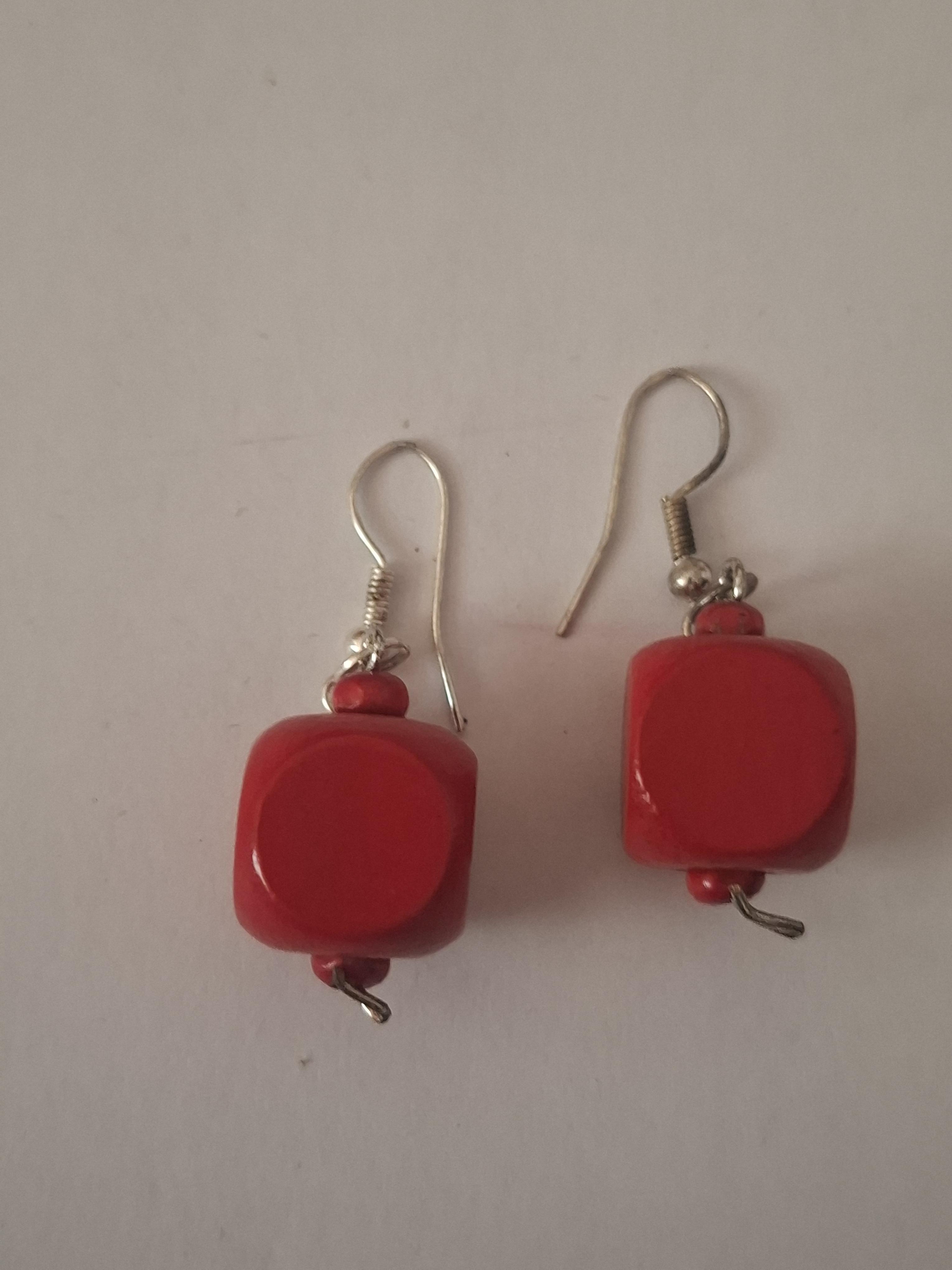 troc de troc boucles d'oreilles image 0