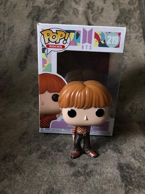 troc de troc (réservé) figurine pop ! rocks de funko jin, hauteur 10cm approx. image 0