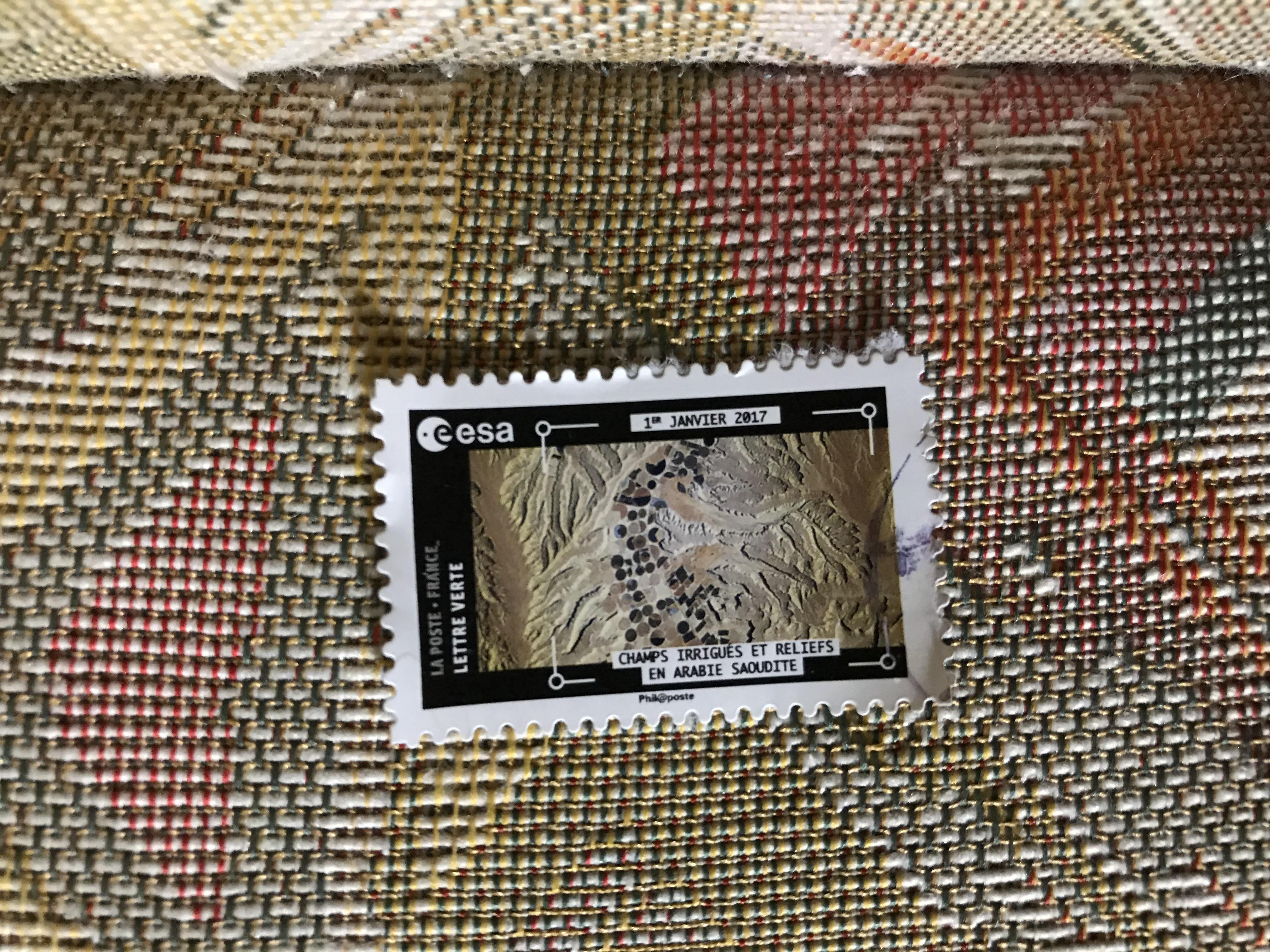 troc de troc 2 timbres  oblitérés image 0