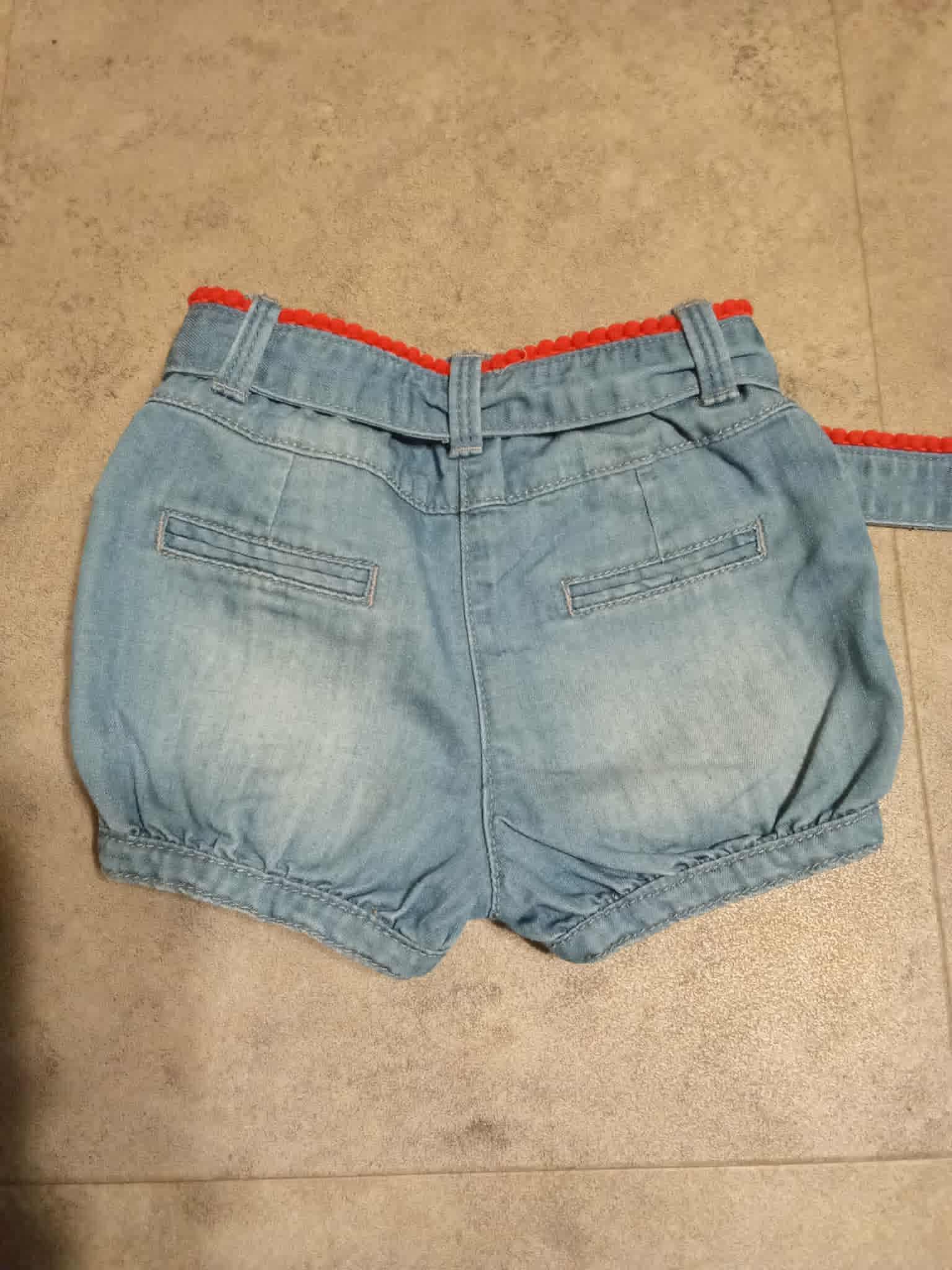 troc de troc short fantaisie  9 mois marque obaïbi image 1