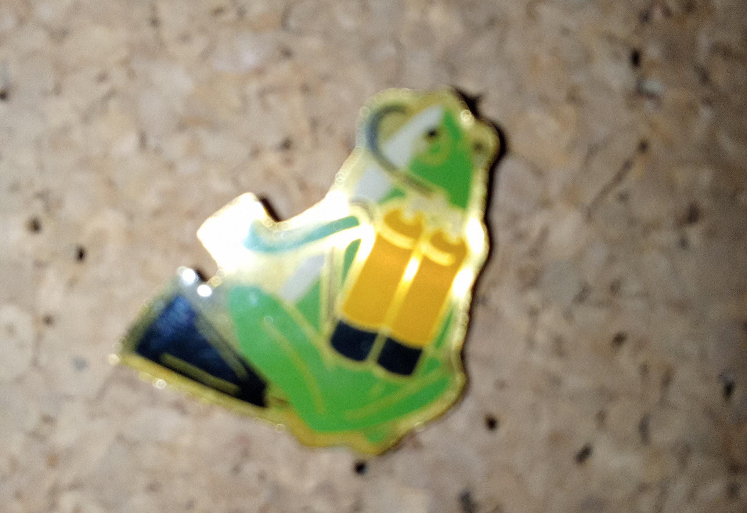 troc de troc pin's plongeur sans attache image 0