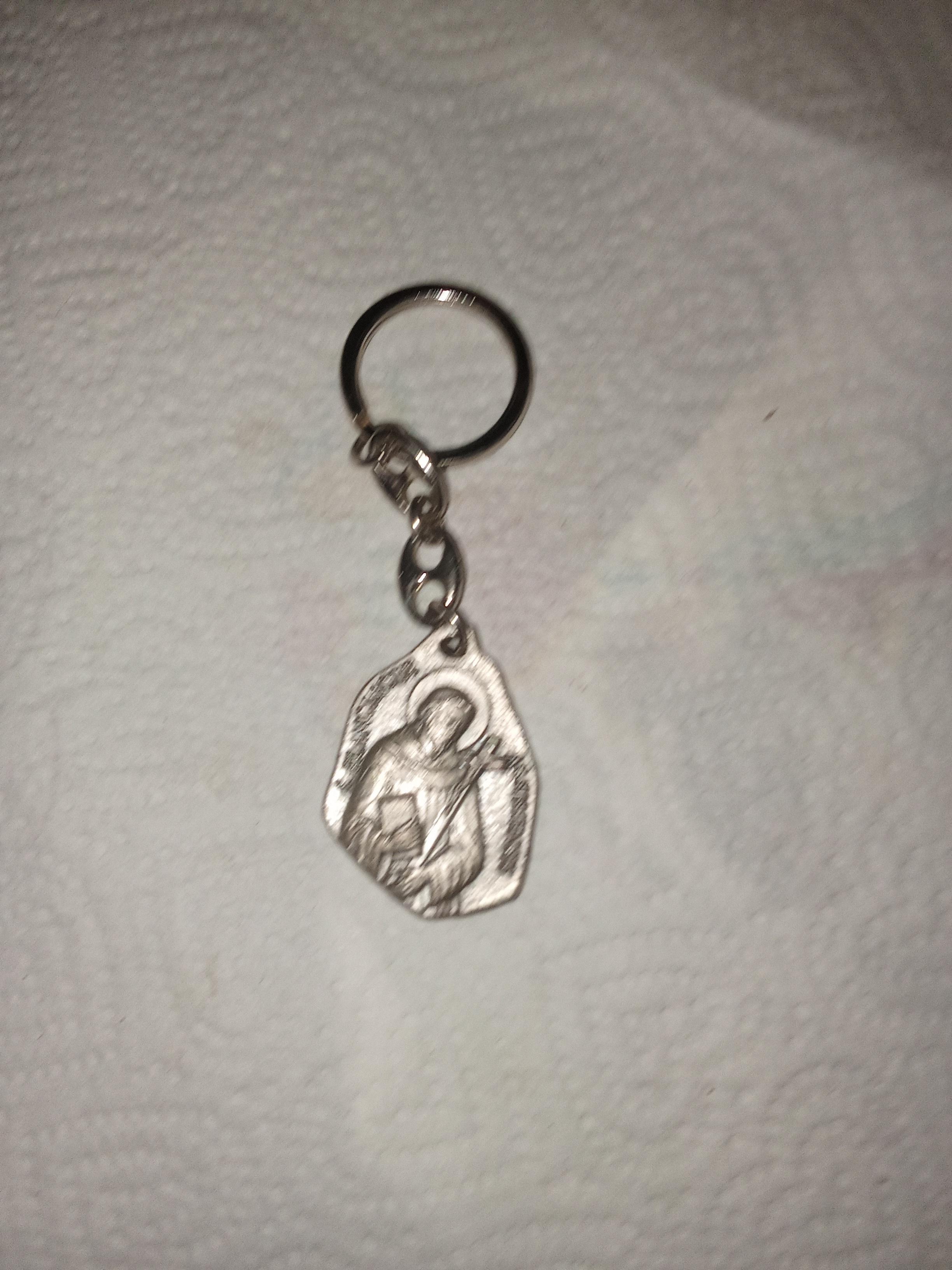 troc de troc porte clef réserver à béatrice image 0