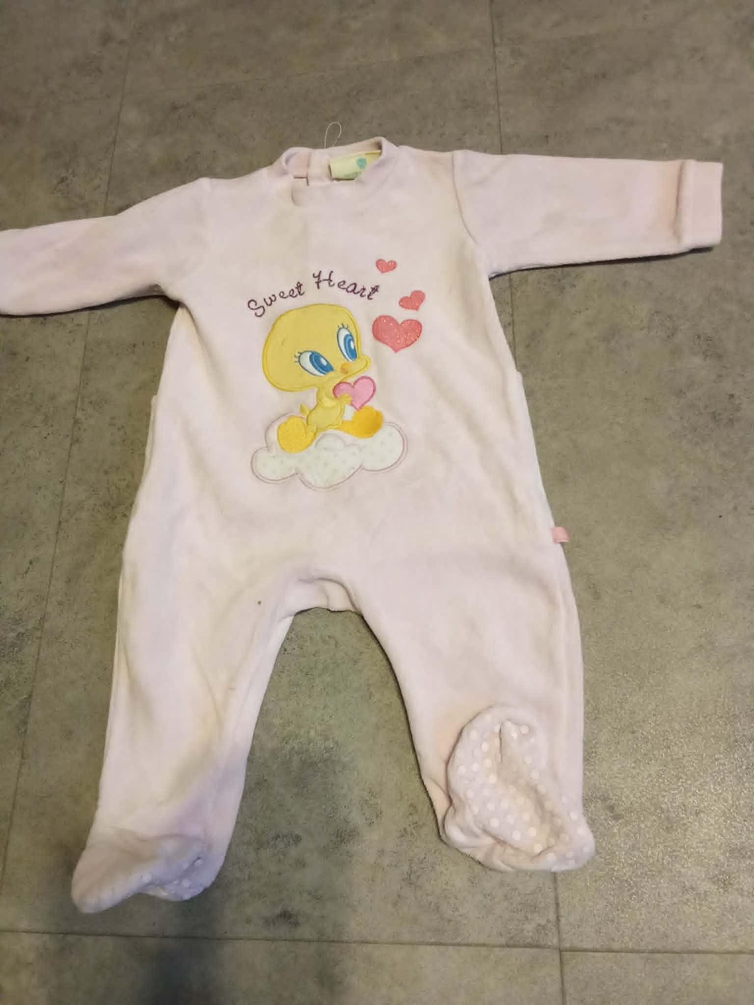 troc de troc pyjama rose  marque looyey tunes 6 mois image 0