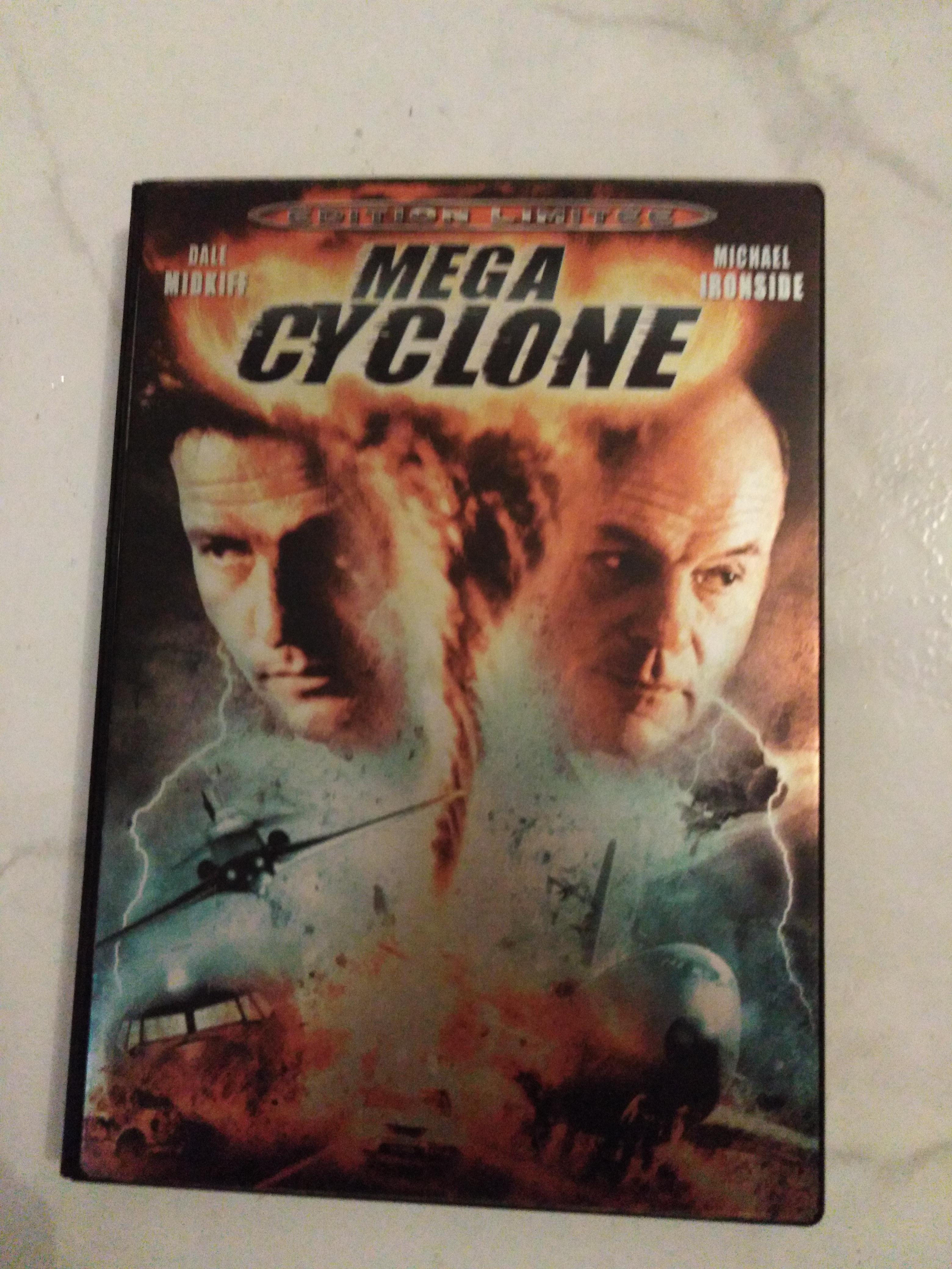 troc de troc dvd mega cyclone image 0