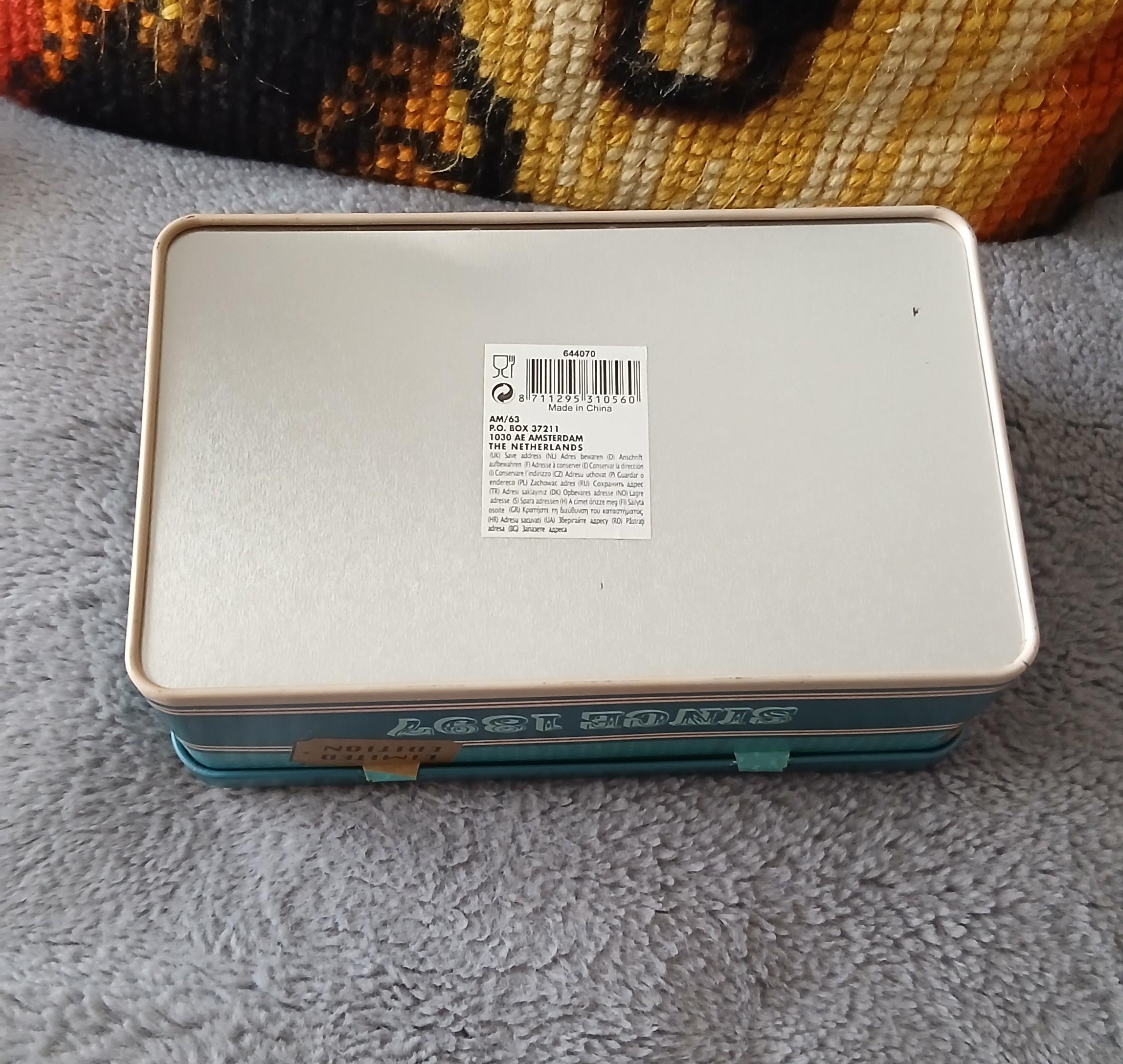 troc de troc une boîte en fer image 2