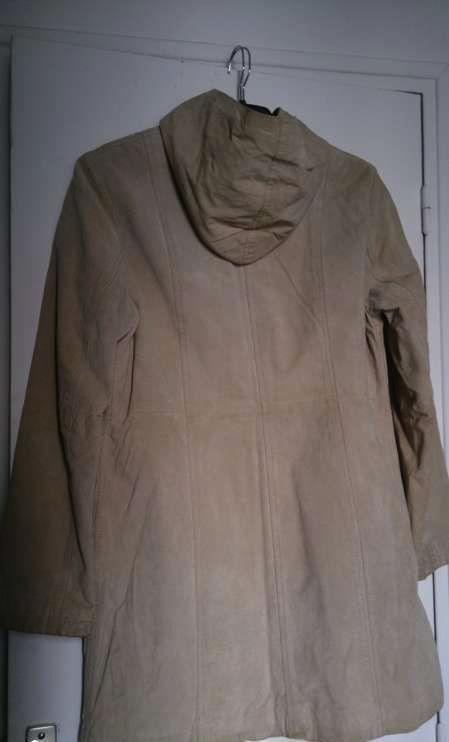 troc de troc à lyon : manteau daim beige double avec capuche image 1