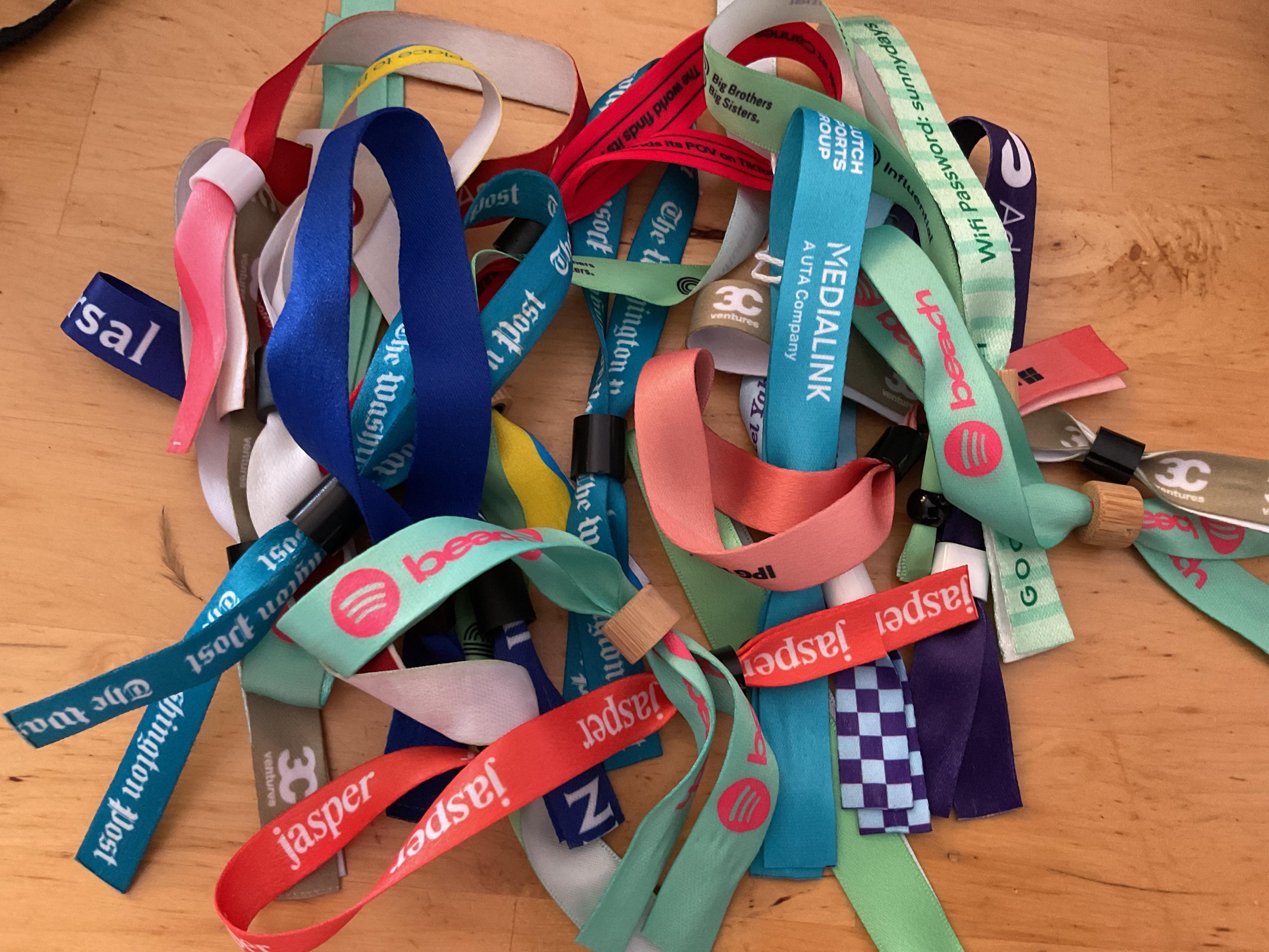 troc de troc bracelets , tissu image 0