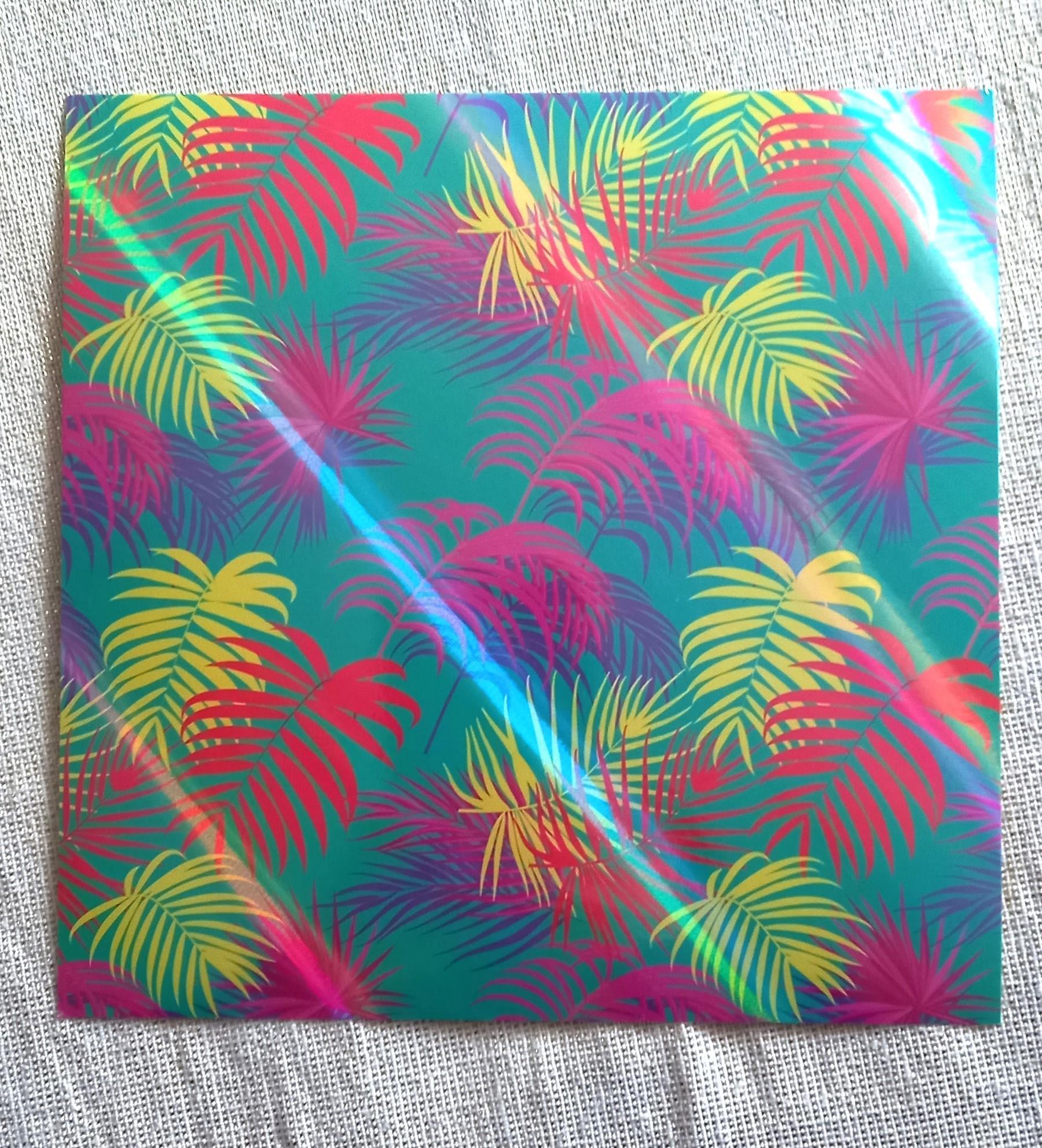 troc de troc carte tropicale iridescente. image 0