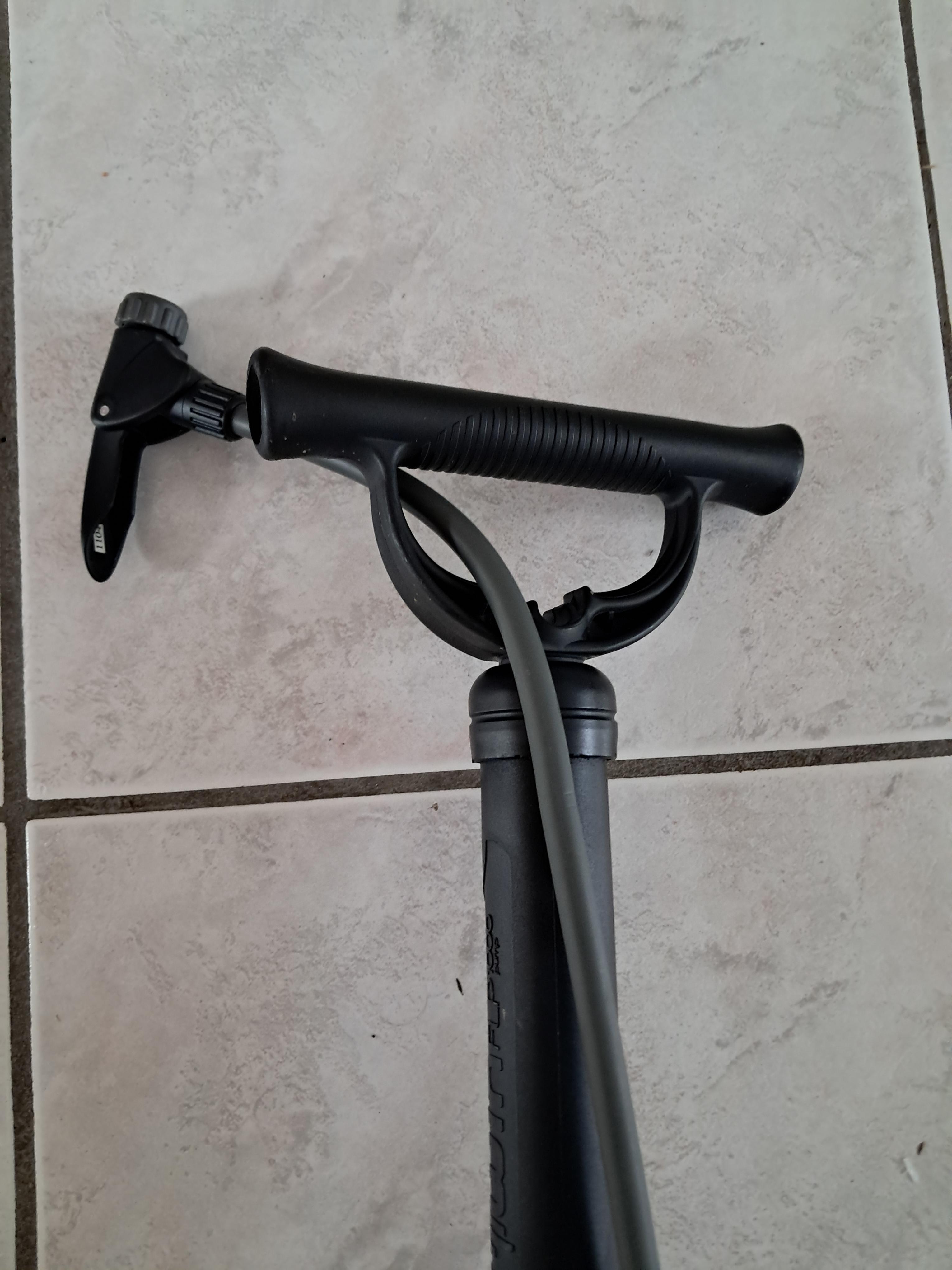 troc de troc pompe à pied pour vélo n2 flp 1000 neuve image 0