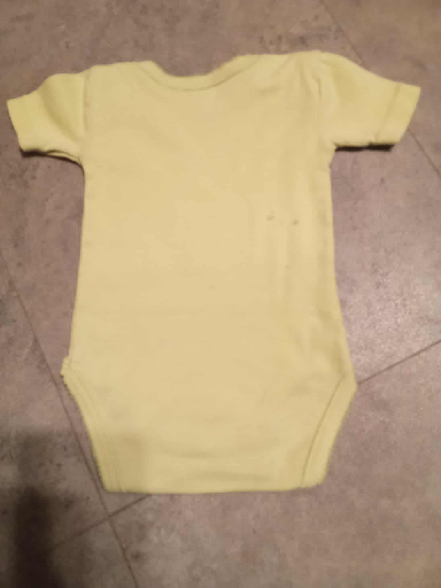 troc de troc body vert pale 3 mois image 1