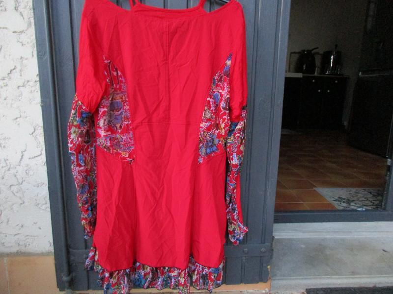 troc de troc jolie robe neuve t44/42 avec étiquettes image 1