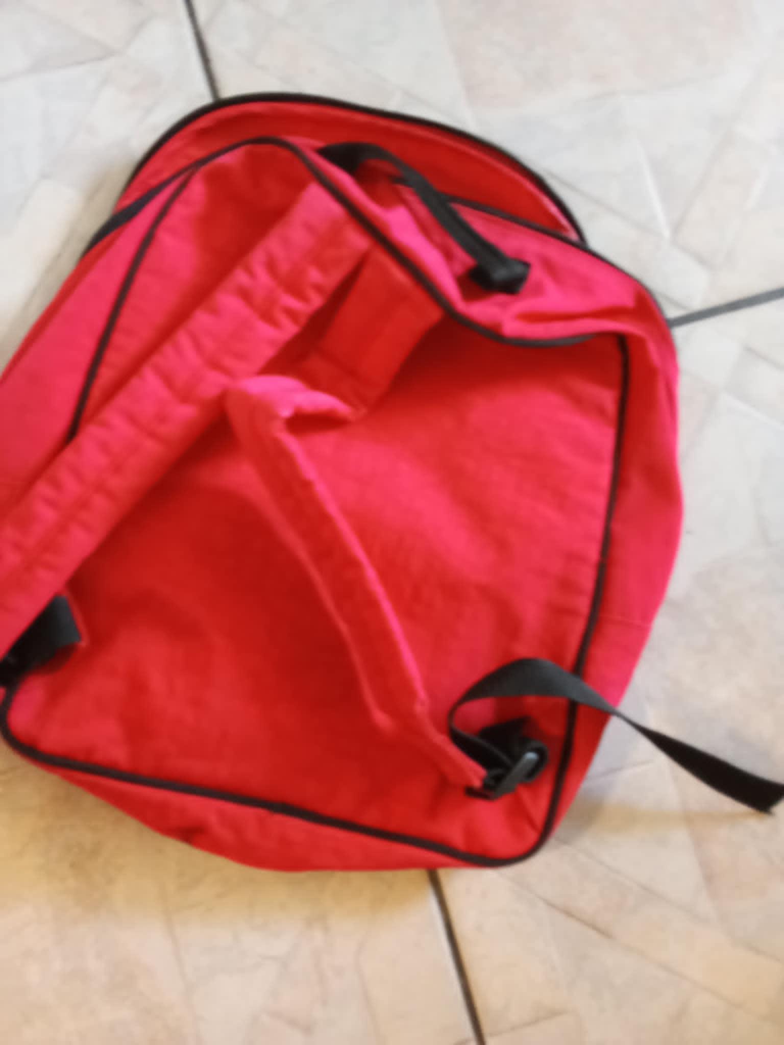 troc de troc rese'rve sac a dos rouge marque authantic image 1