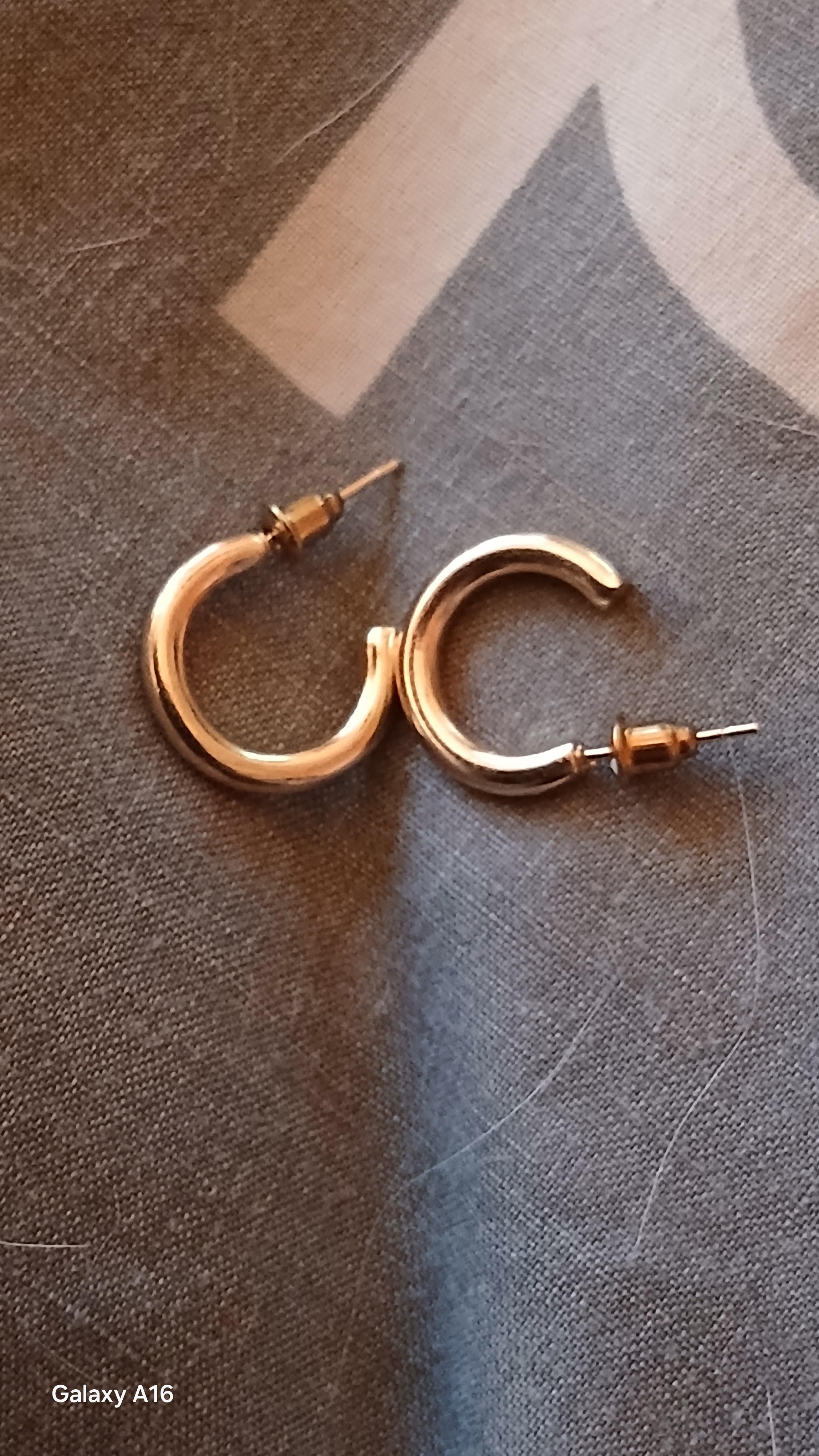 troc de troc reserver troqueuse paire de boucle d oreille image 1
