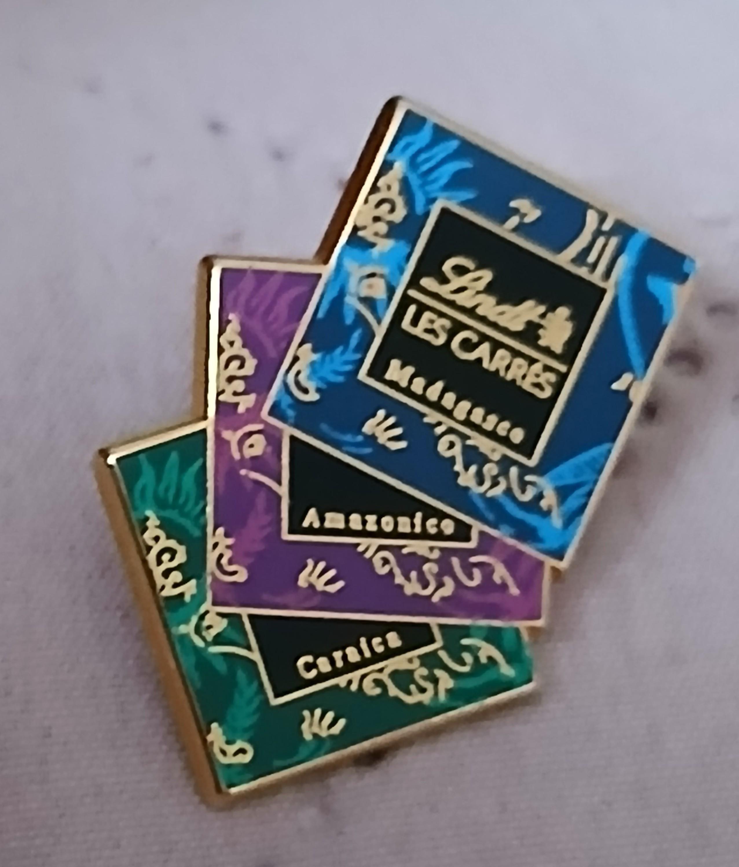 troc de troc reserver. un pins ' lindt les carres ' image 1