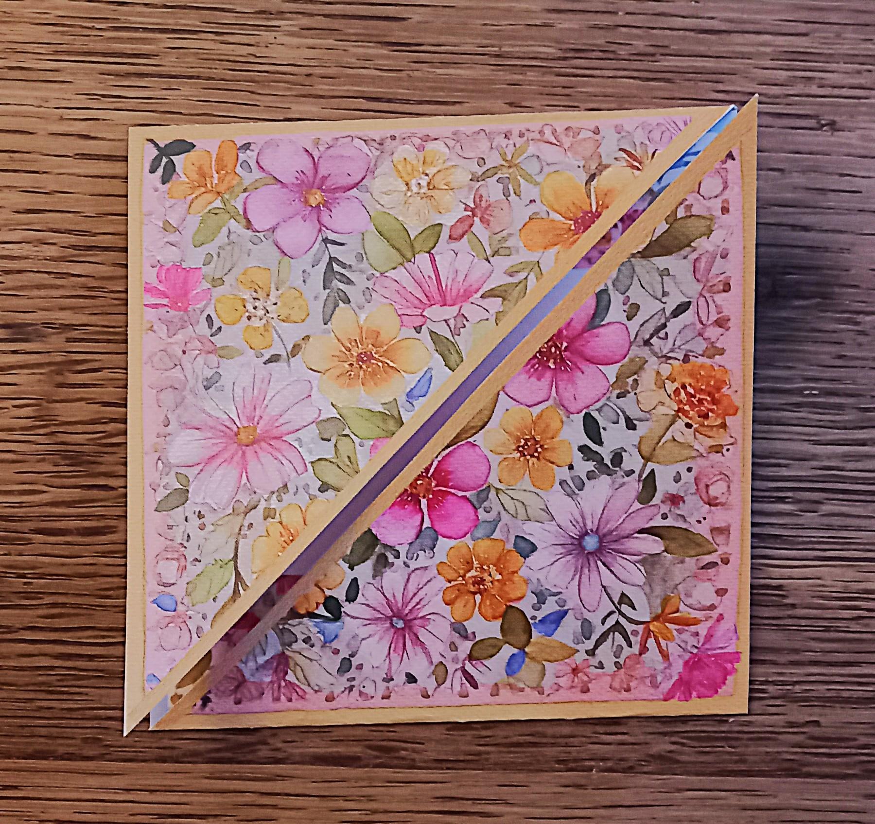 troc de troc carte florale qui s'ouvre. image 0