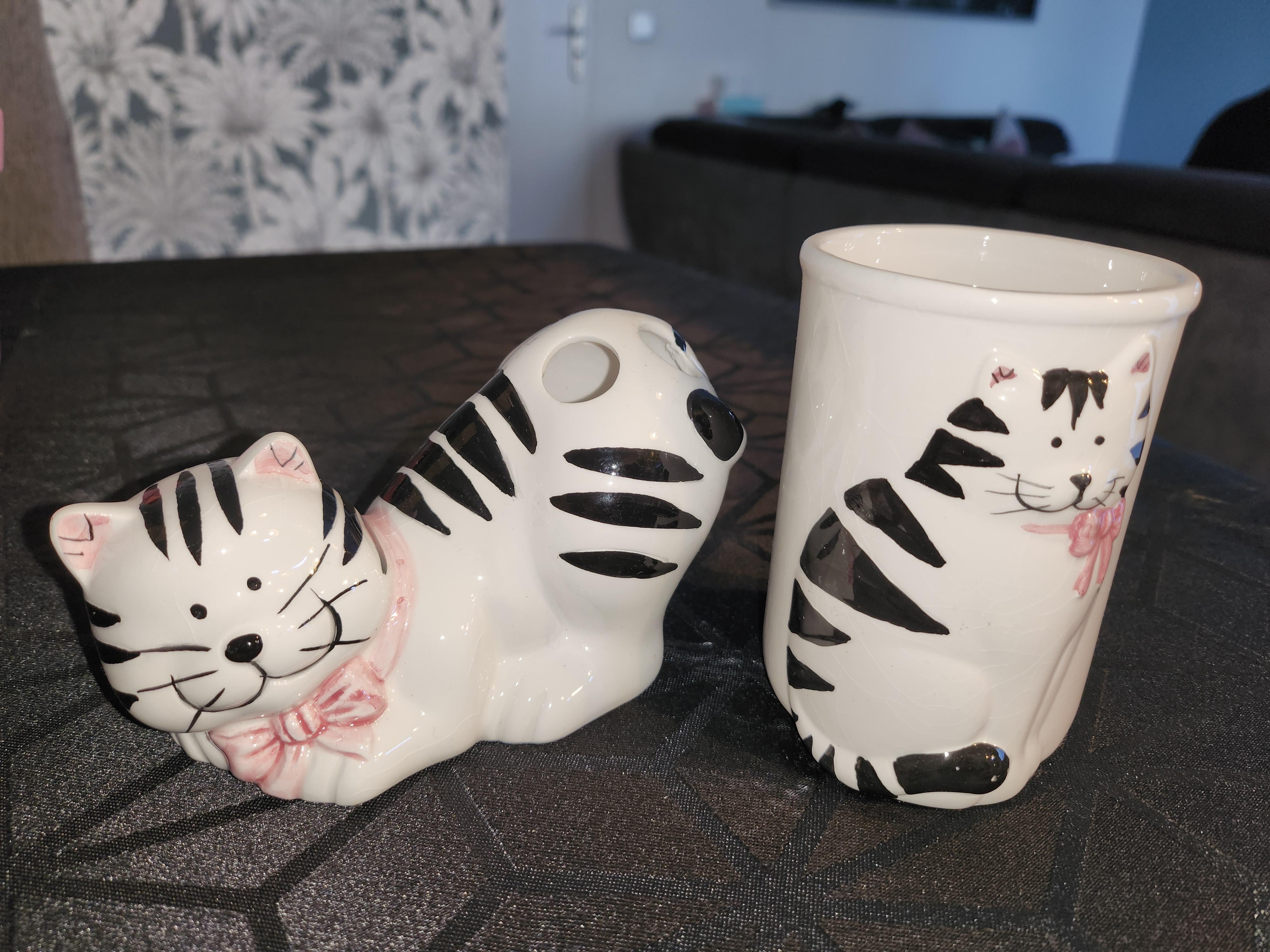 troc de troc porte brosse a dent avec son gobelet image 0