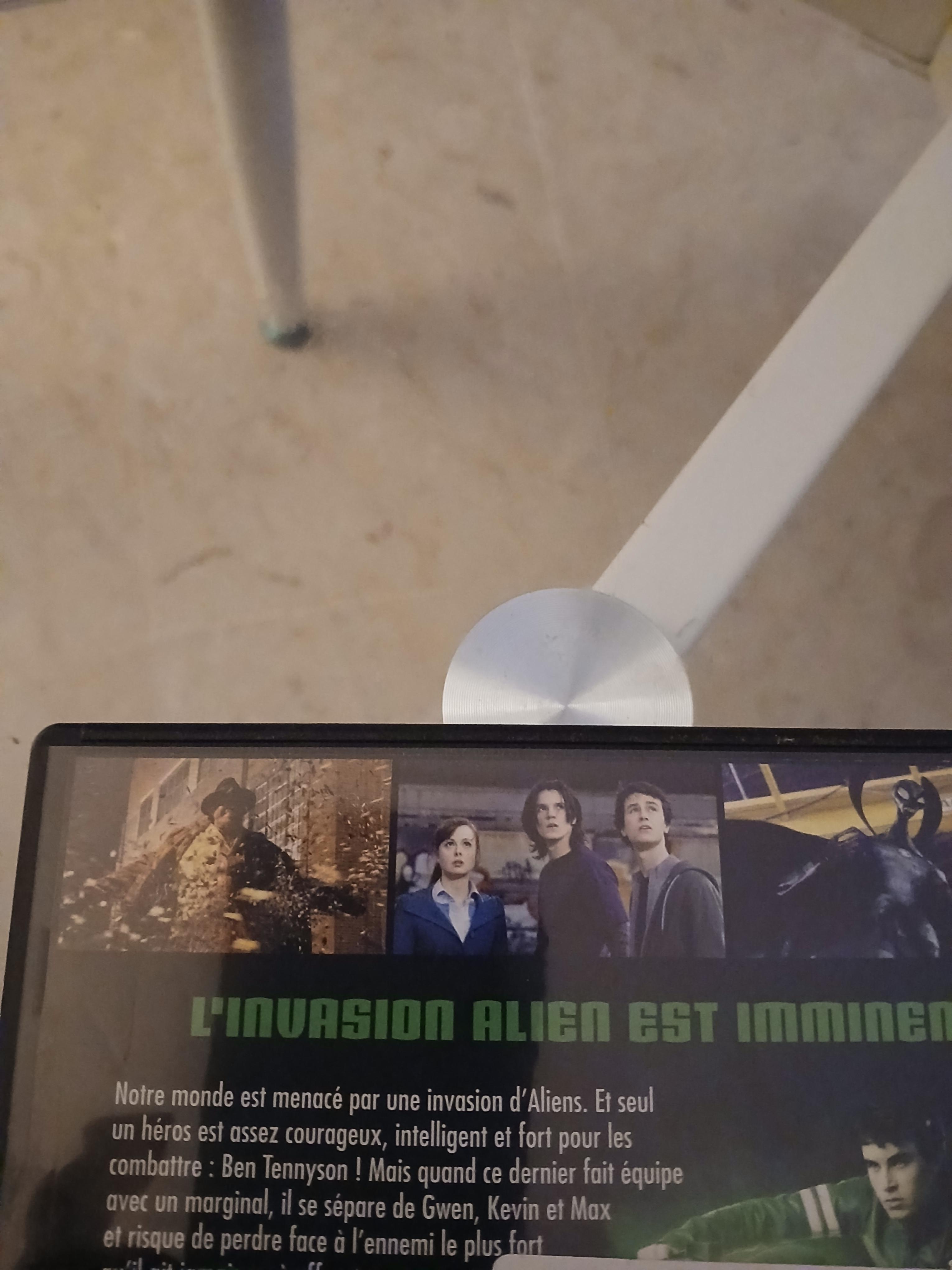 troc de troc dvd alien swarm image 1