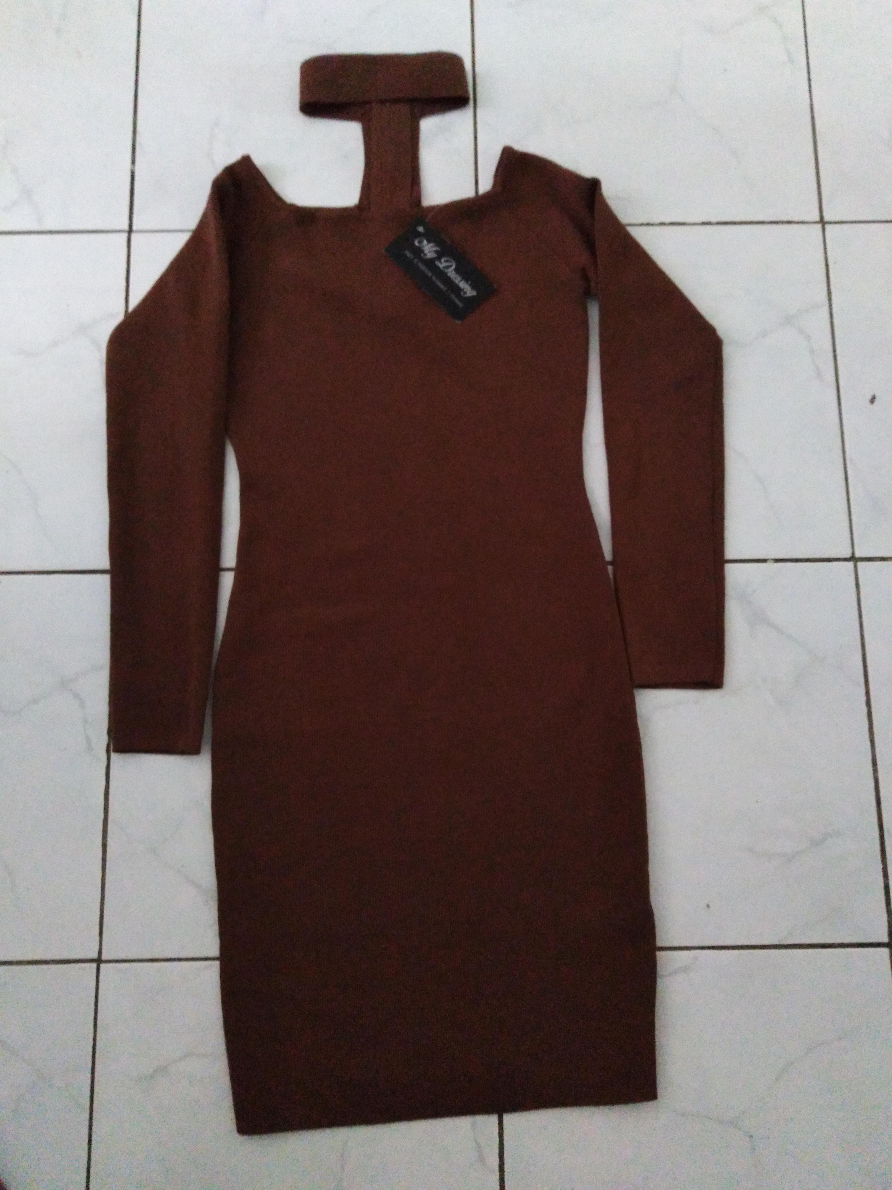 troc de troc belle robe marron taille unique neuve image 0