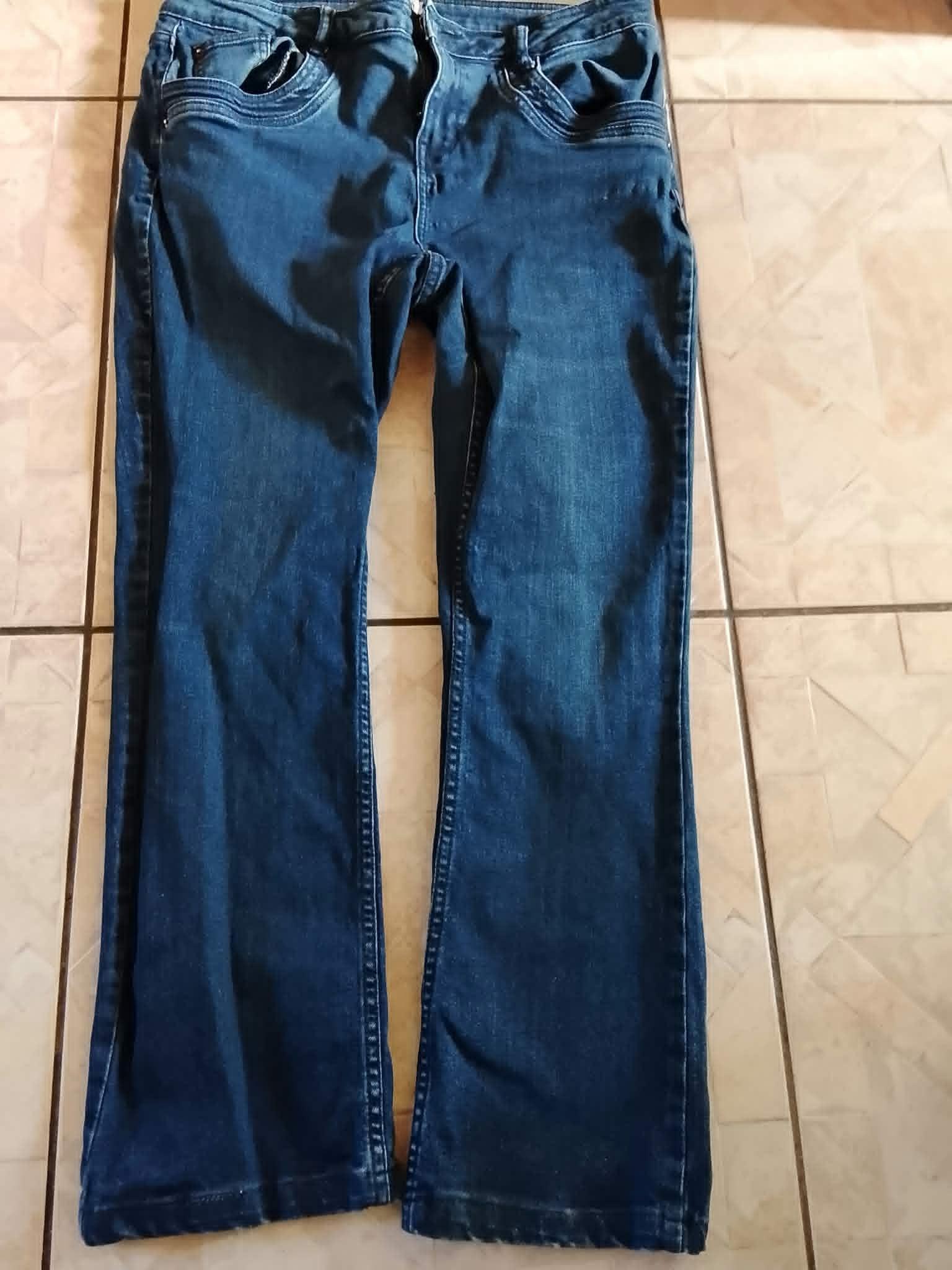 troc de troc jeans taille 44 marque wonman  bon etat image 0