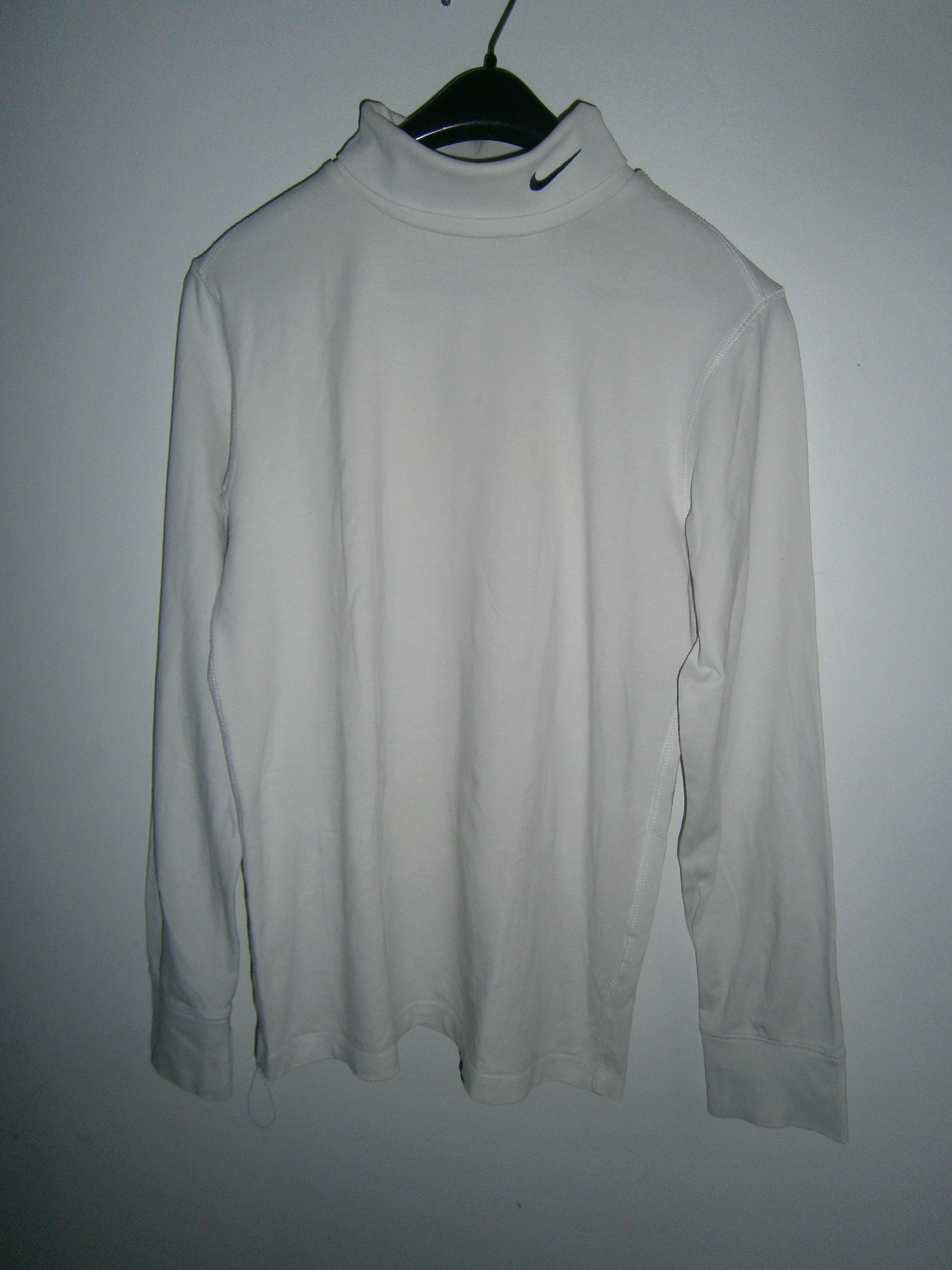 troc de troc tee-shirt s nike *reserve* image 1