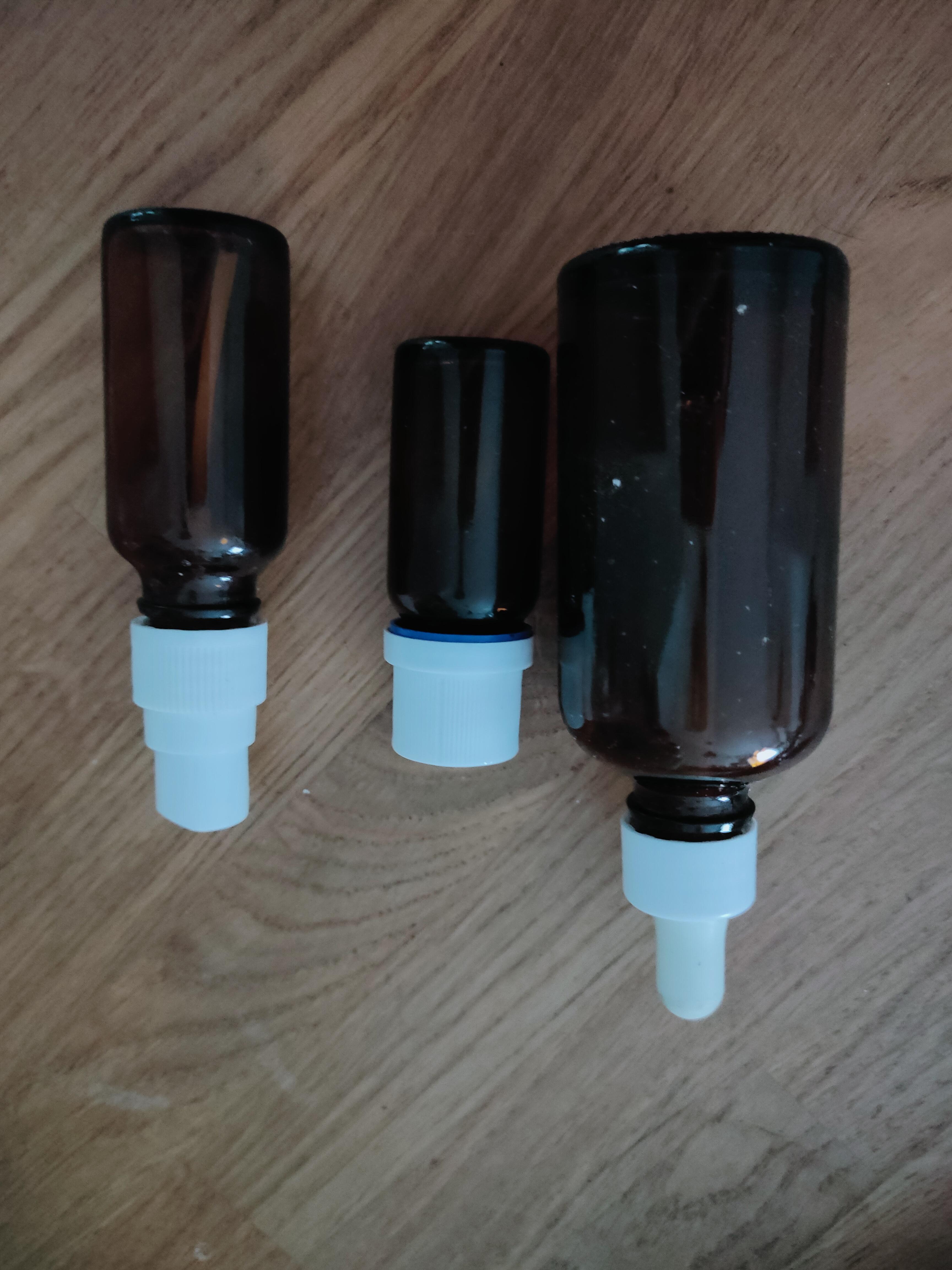 troc de troc 3 flacons verre image 0
