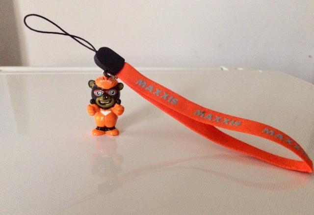 troc de troc neuf: figurine maxxis + dragonne image 1