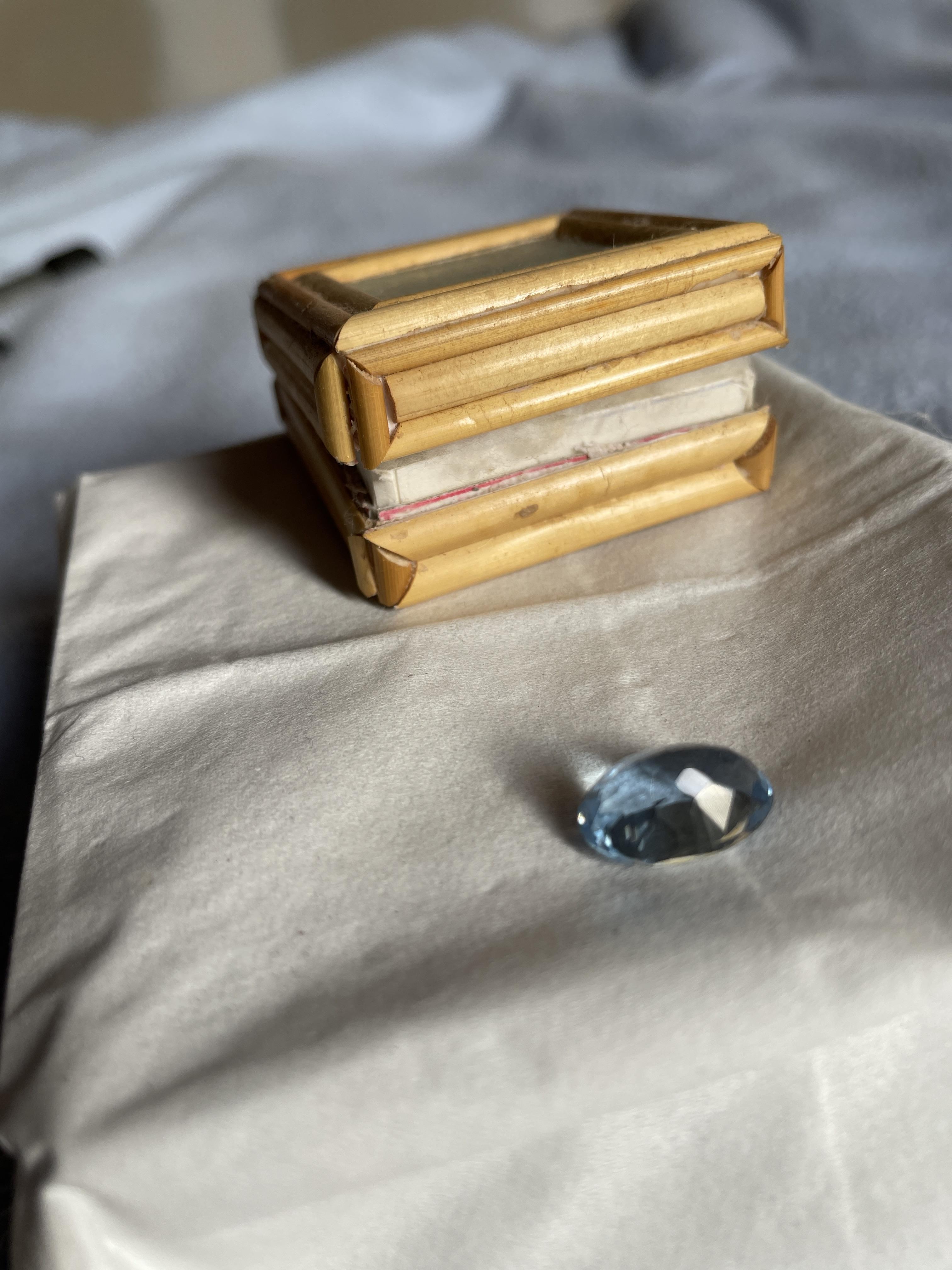 troc de troc pierre à sertir / réservé image 0