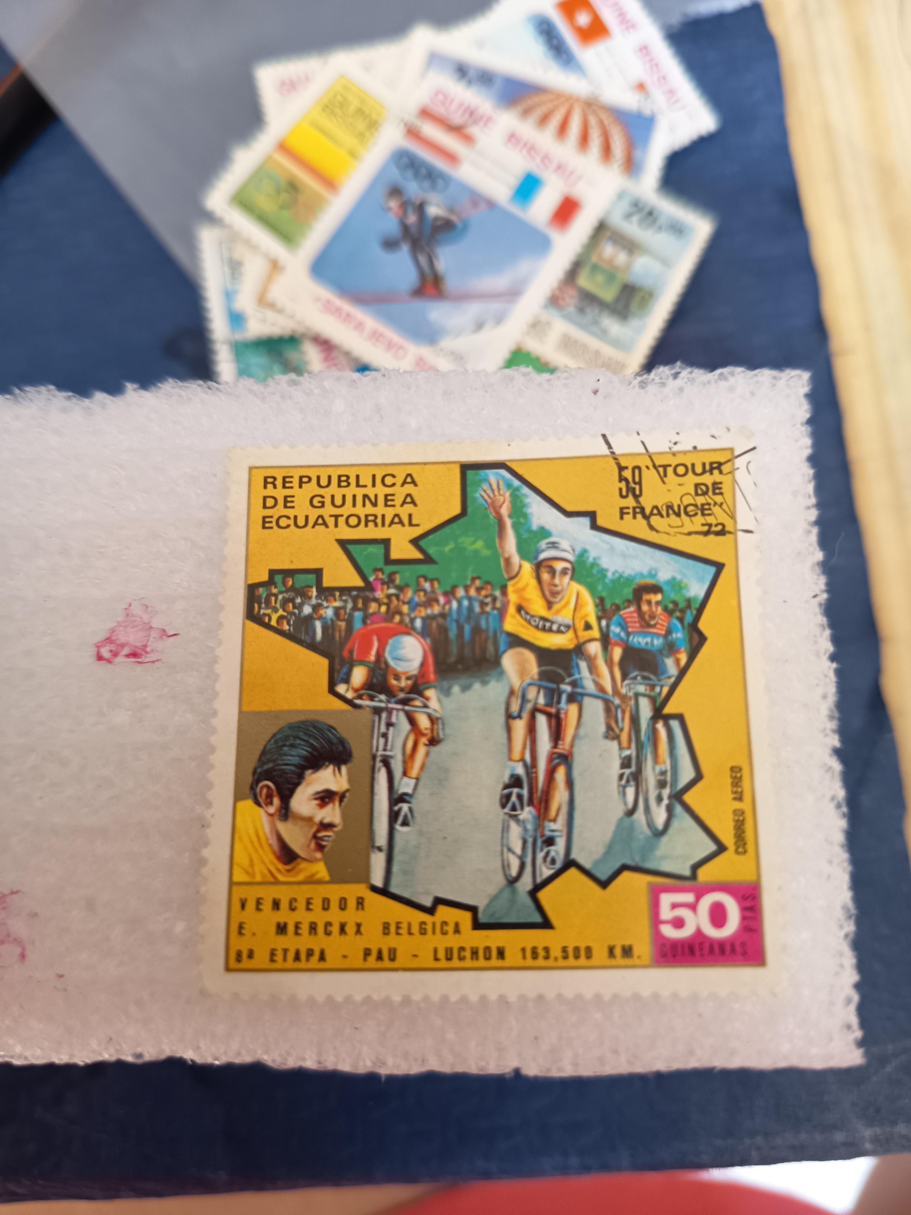 troc de troc lot de cinq timbres guiné bissau image 2