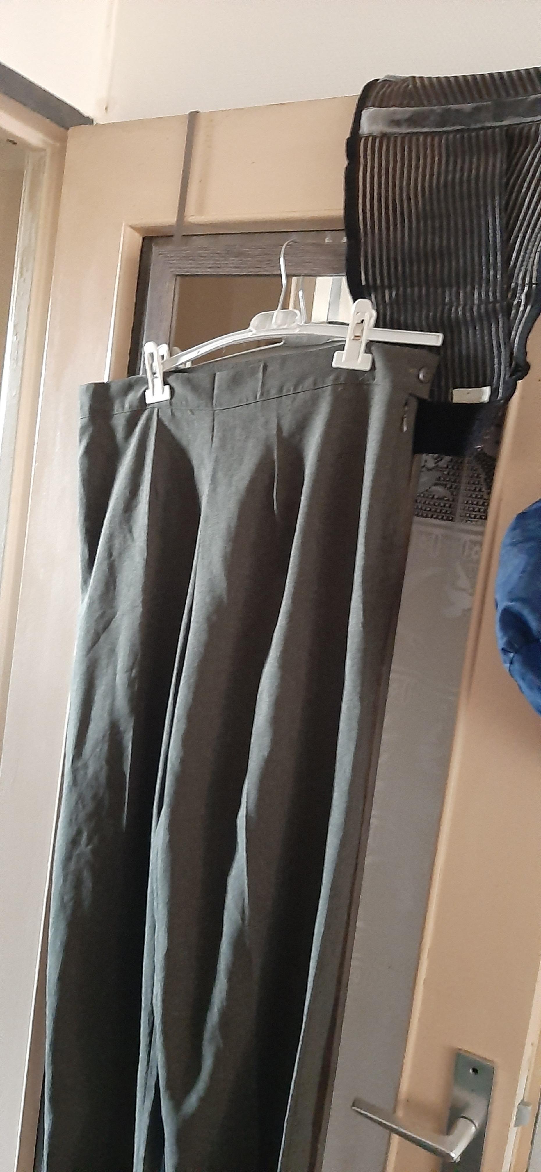 troc de troc pantalon vert taille 48 image 0