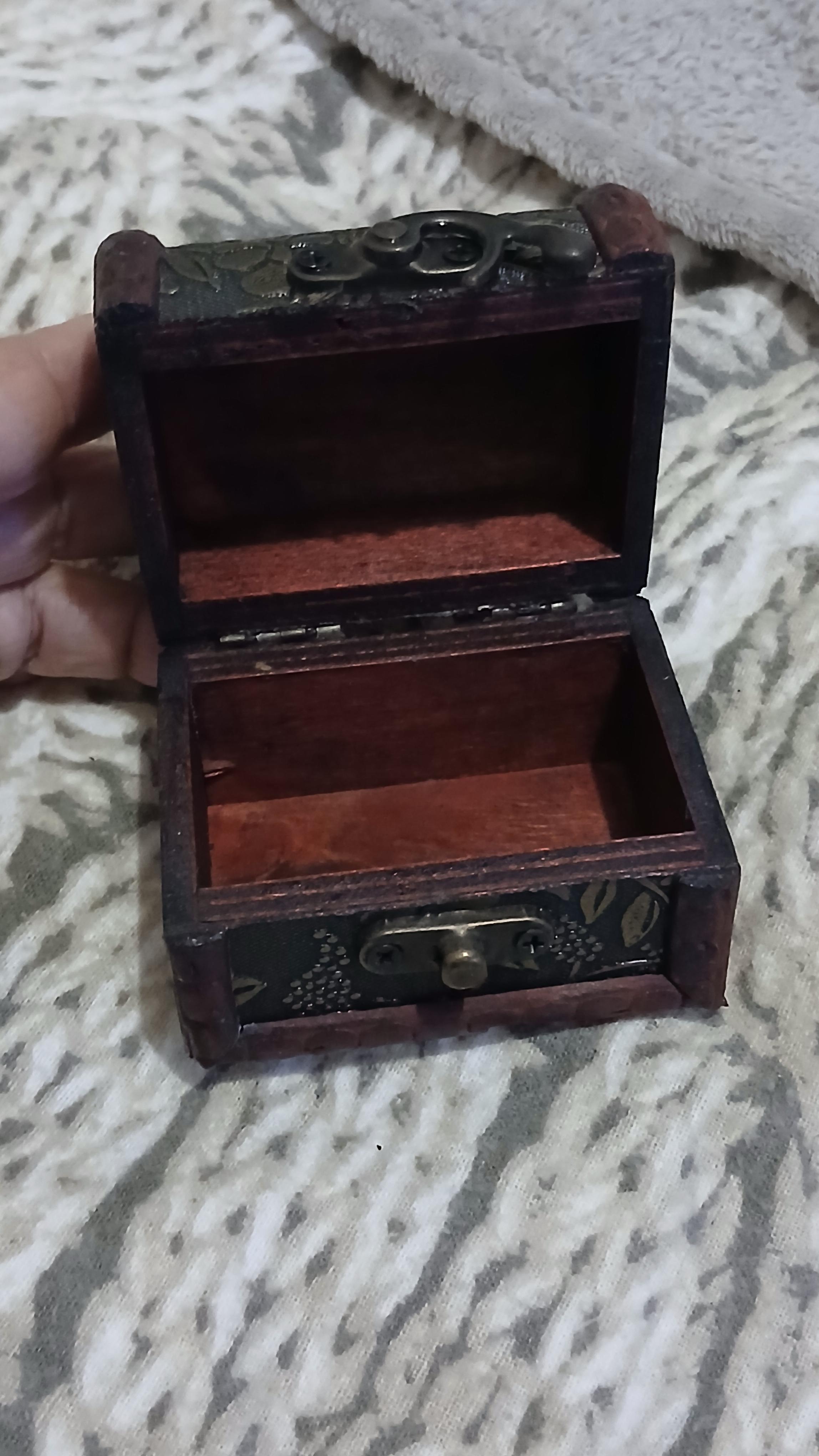 troc de troc réservé fidji  a  bijoux image 1