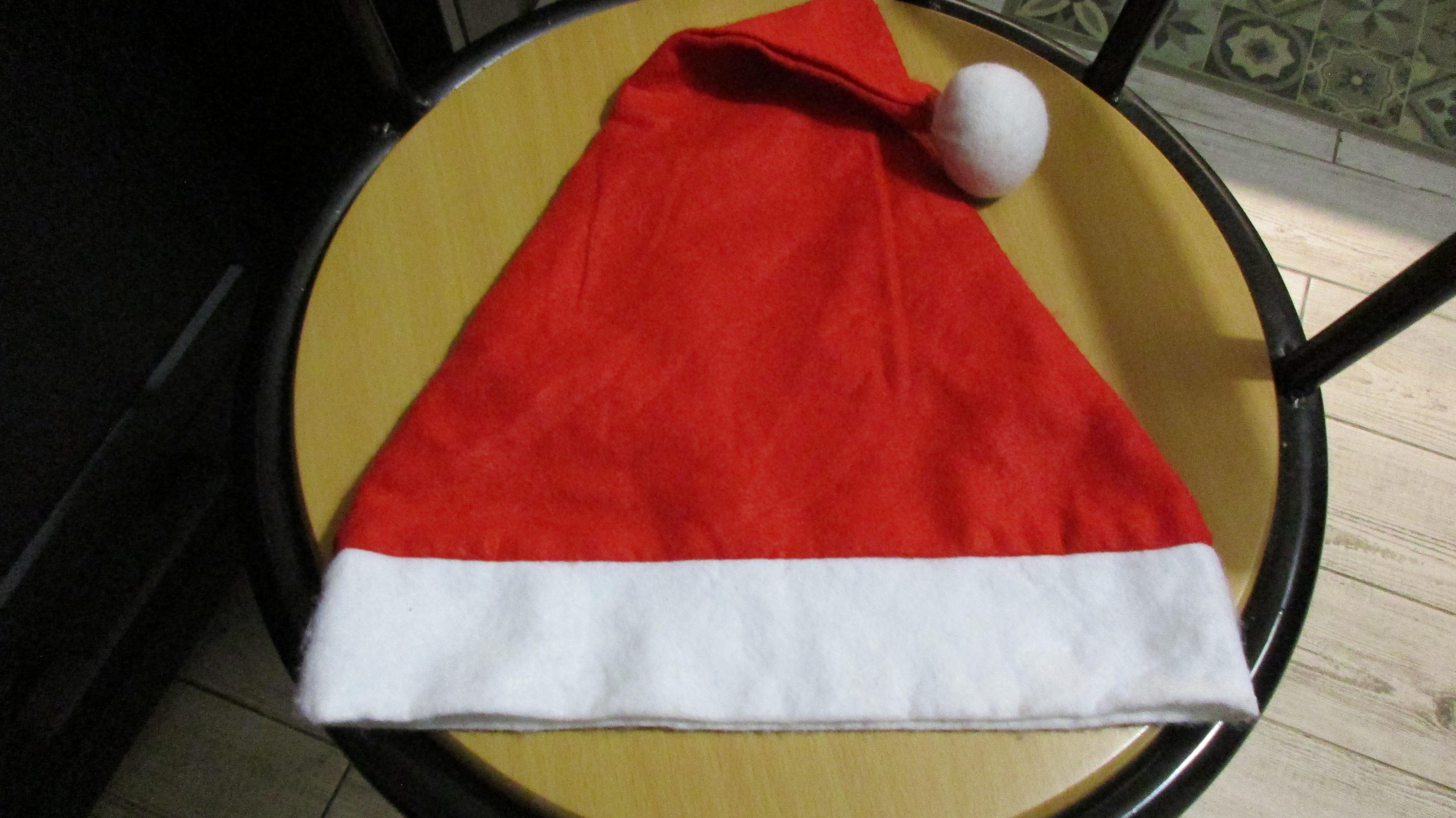 troc de troc bonnet pére noël p état image 0