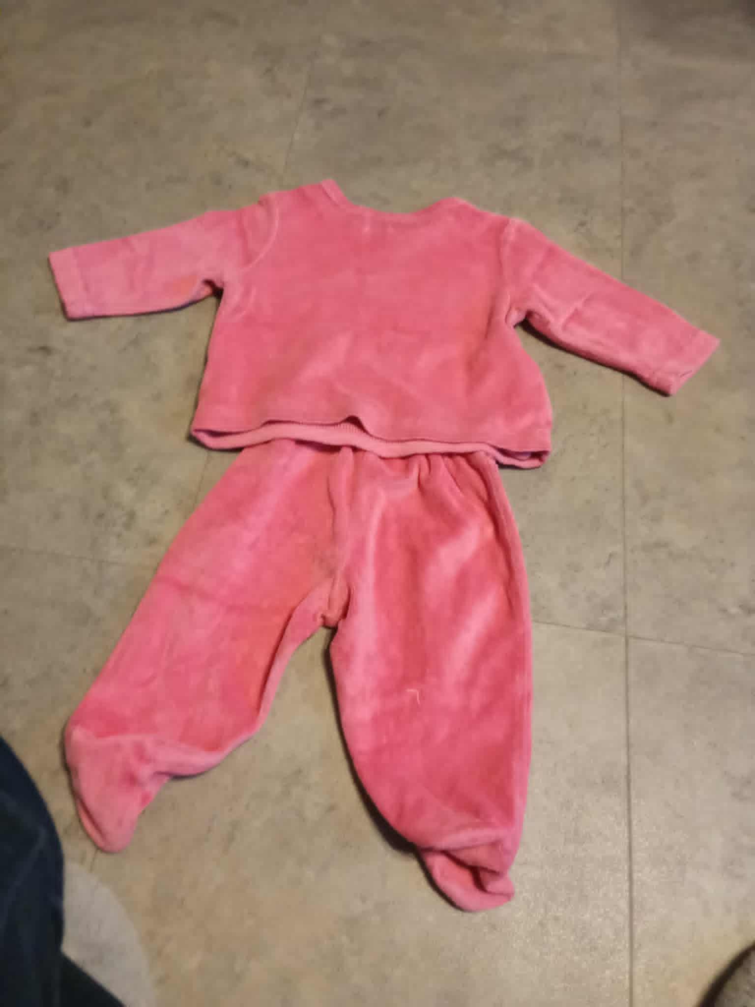 troc de troc pyjama rose 6 mois   mots d'enfants image 1