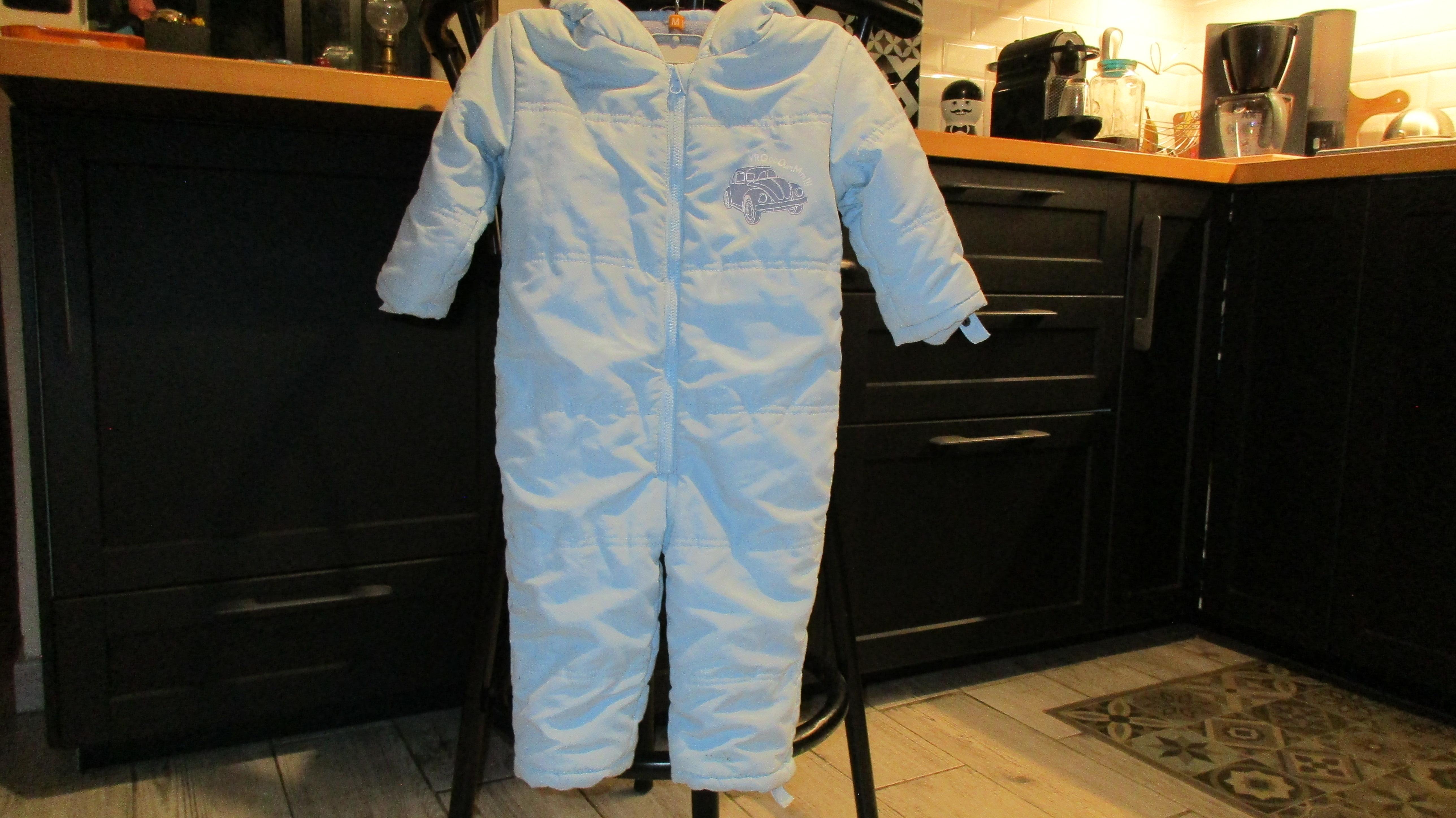 troc de troc combinaison enfant doublé polaire 60 cms image 0