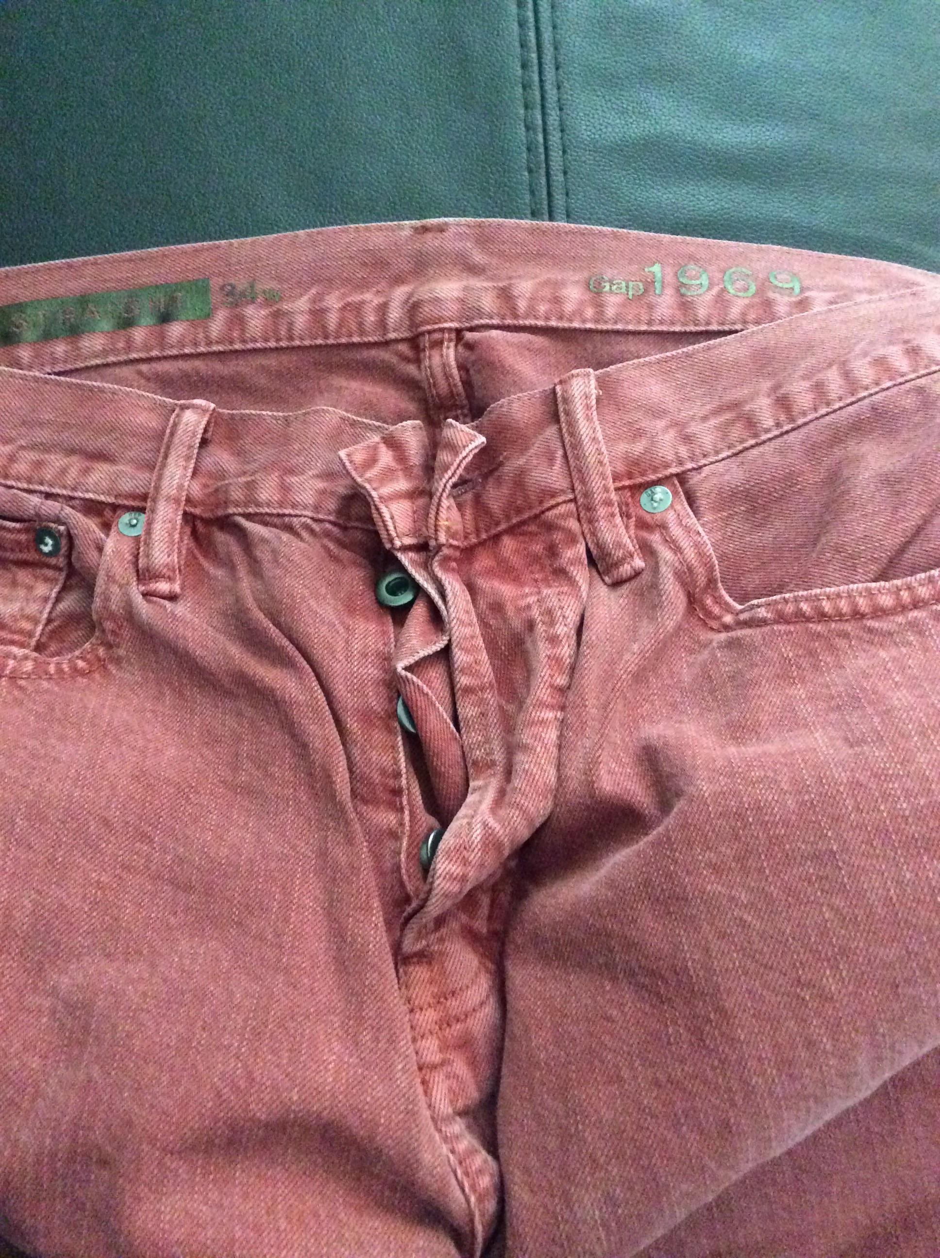 troc de troc bermuda hommegap 1969 jean coloré  taille straight 34 100% coton image 1