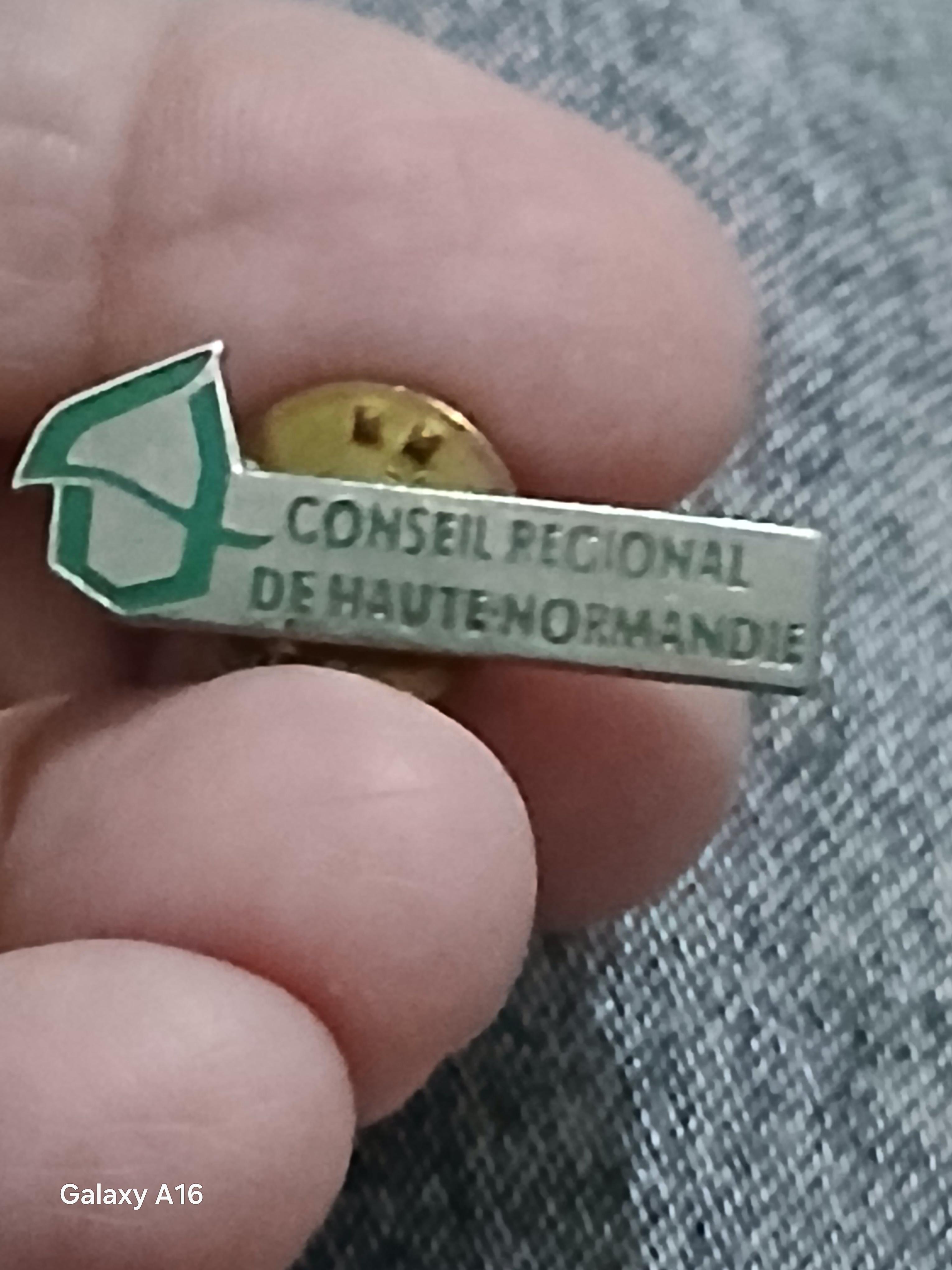 troc de troc un pins image 0