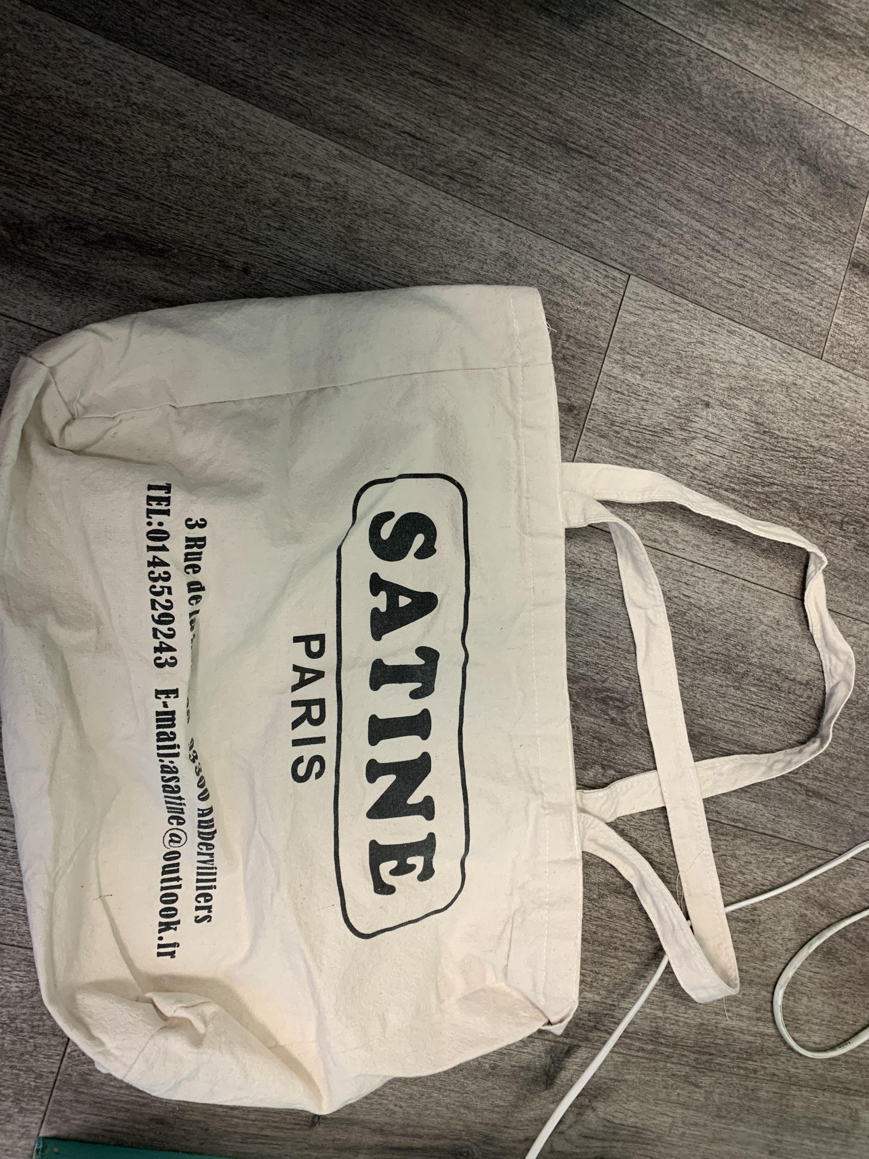 troc de troc tote bag image 0