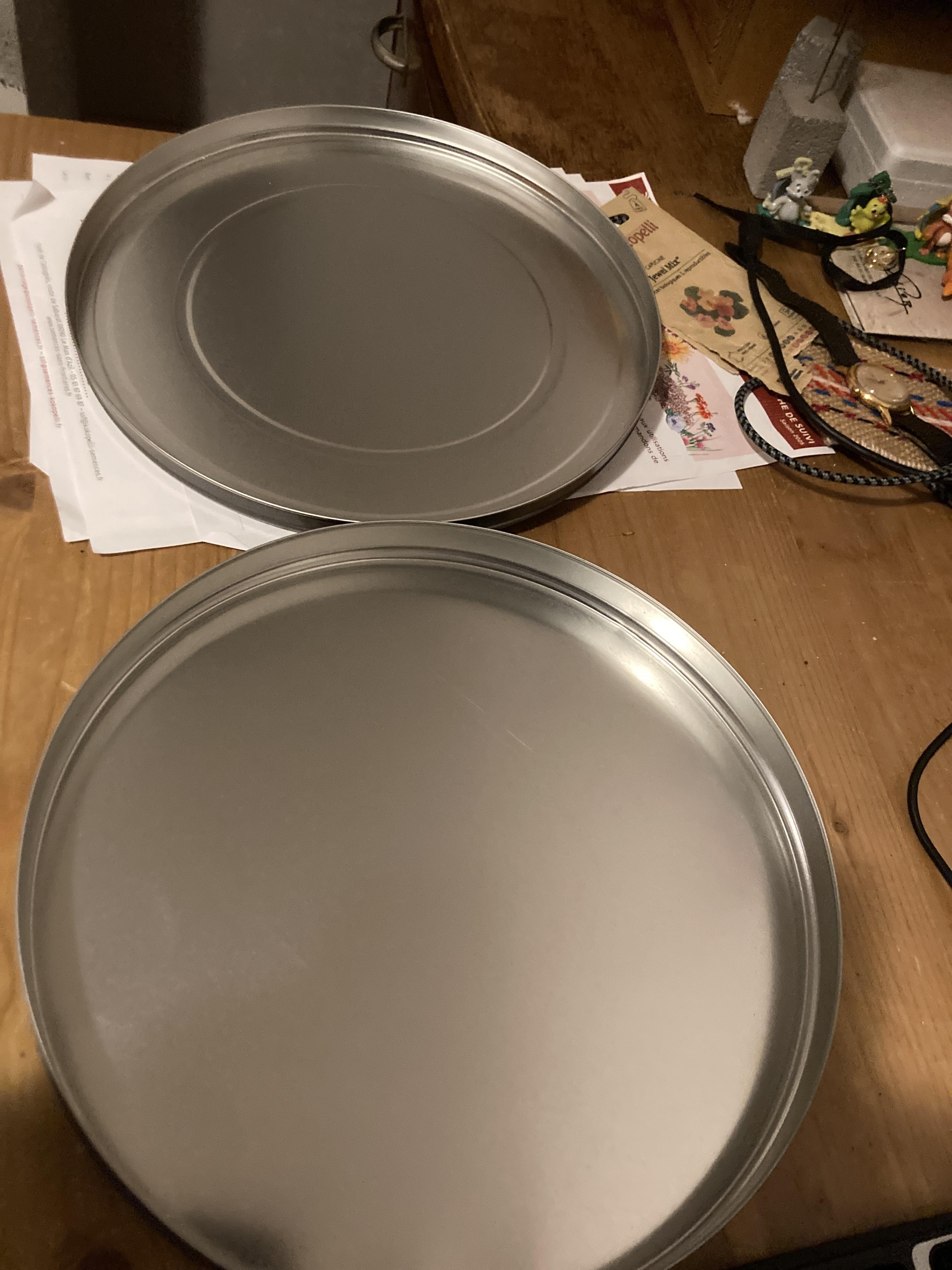 troc de troc boîte métallique ronde diamètre 25 cm image 1