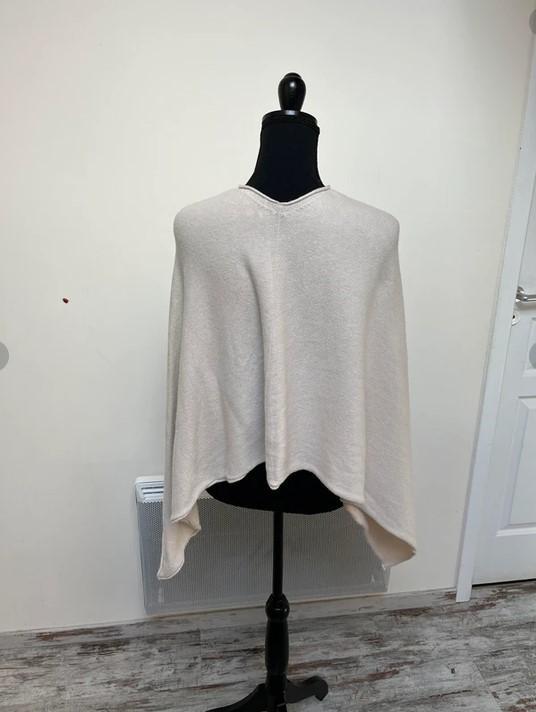 troc de troc poncho image 1