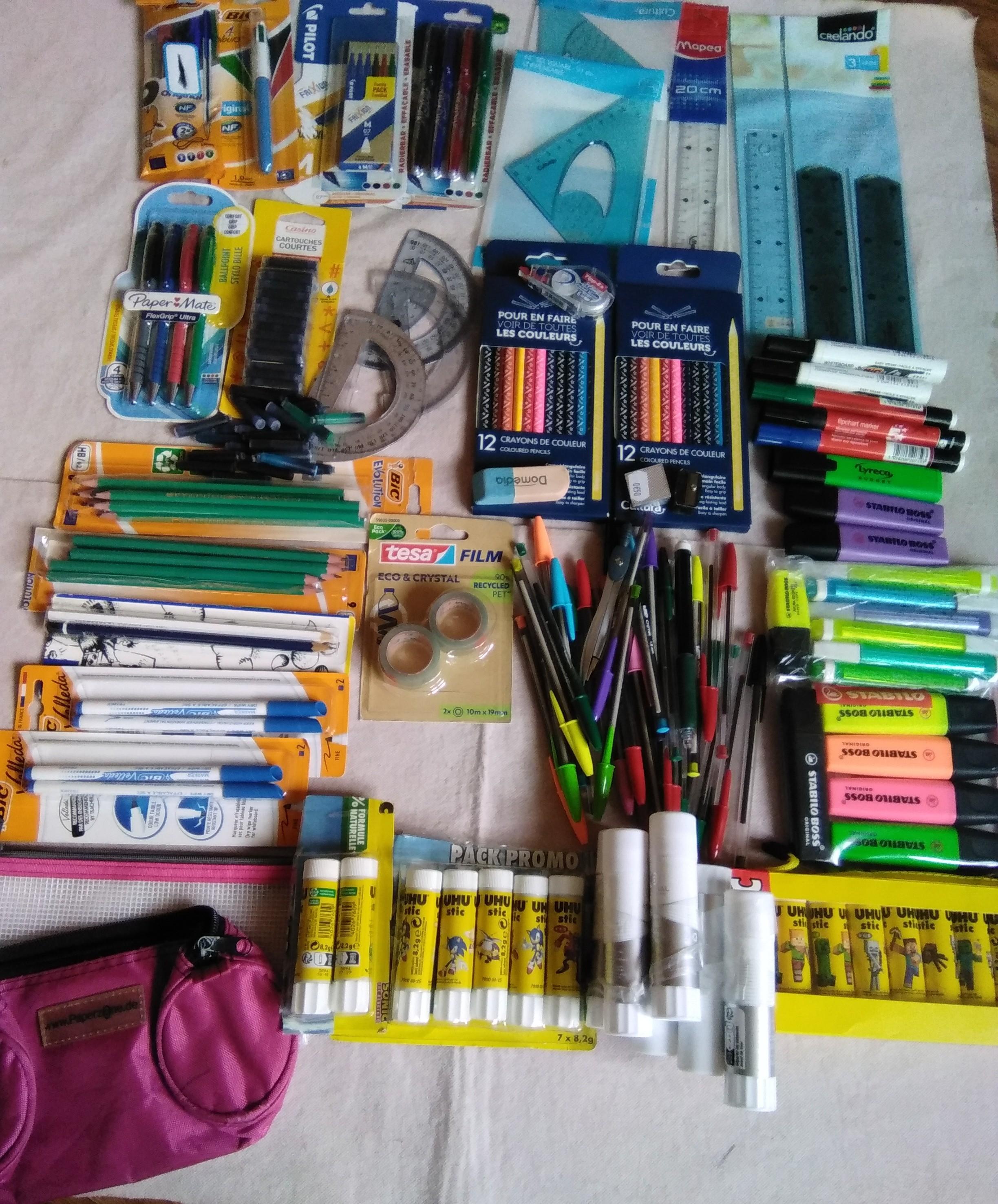 troc de troc reserve lot fournitures scolaires, neuf image 0