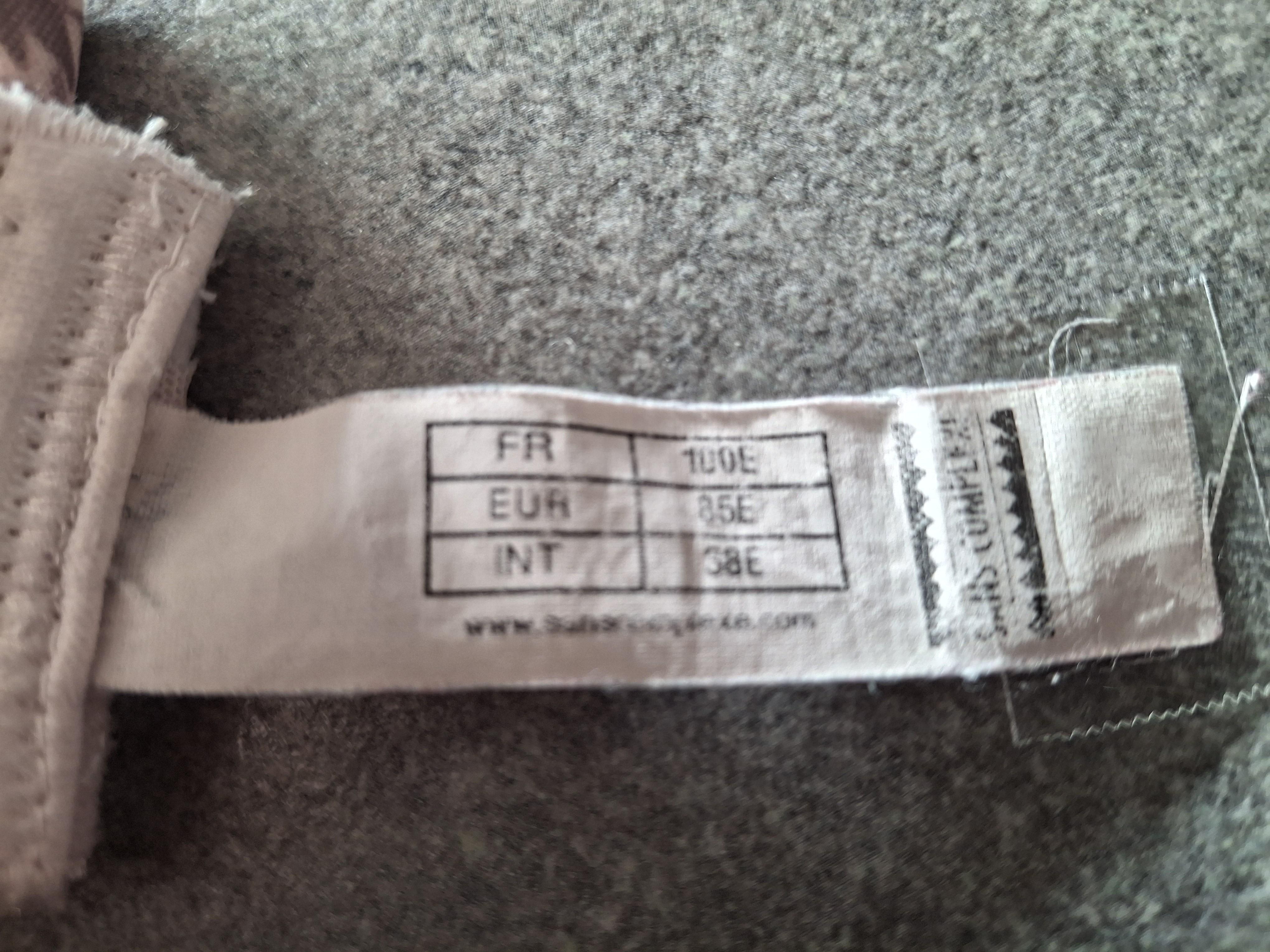 troc de troc soutien gorge sans complexe image 1