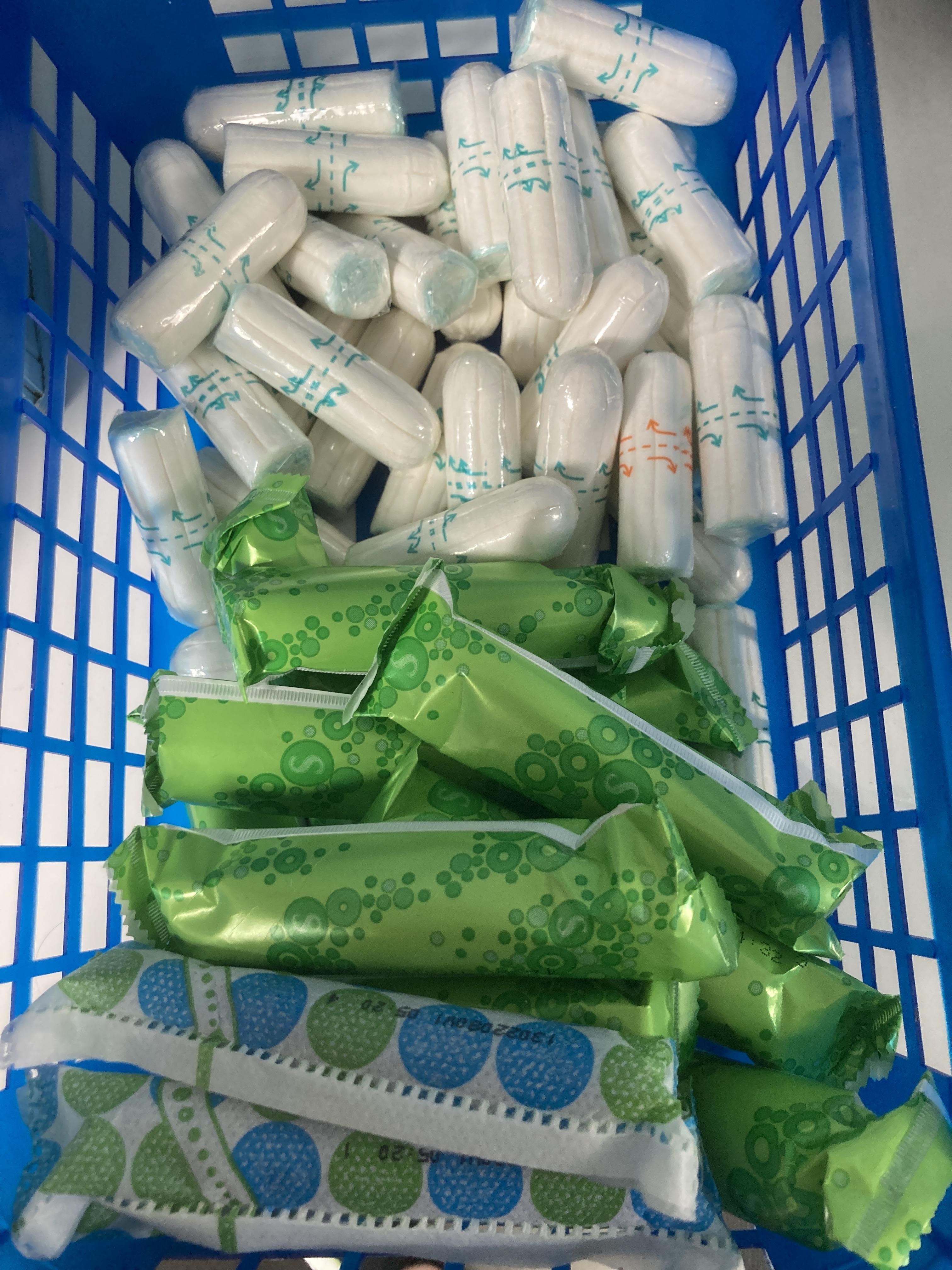 troc de troc gros lot de tampons hygiéniques image 0