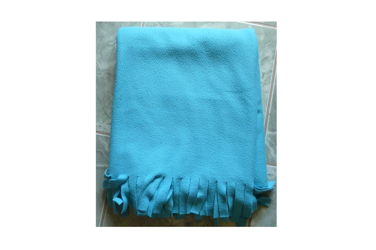troc de troc plaid polaire bleu ciel a franges 150 x 130 cm environ image 0