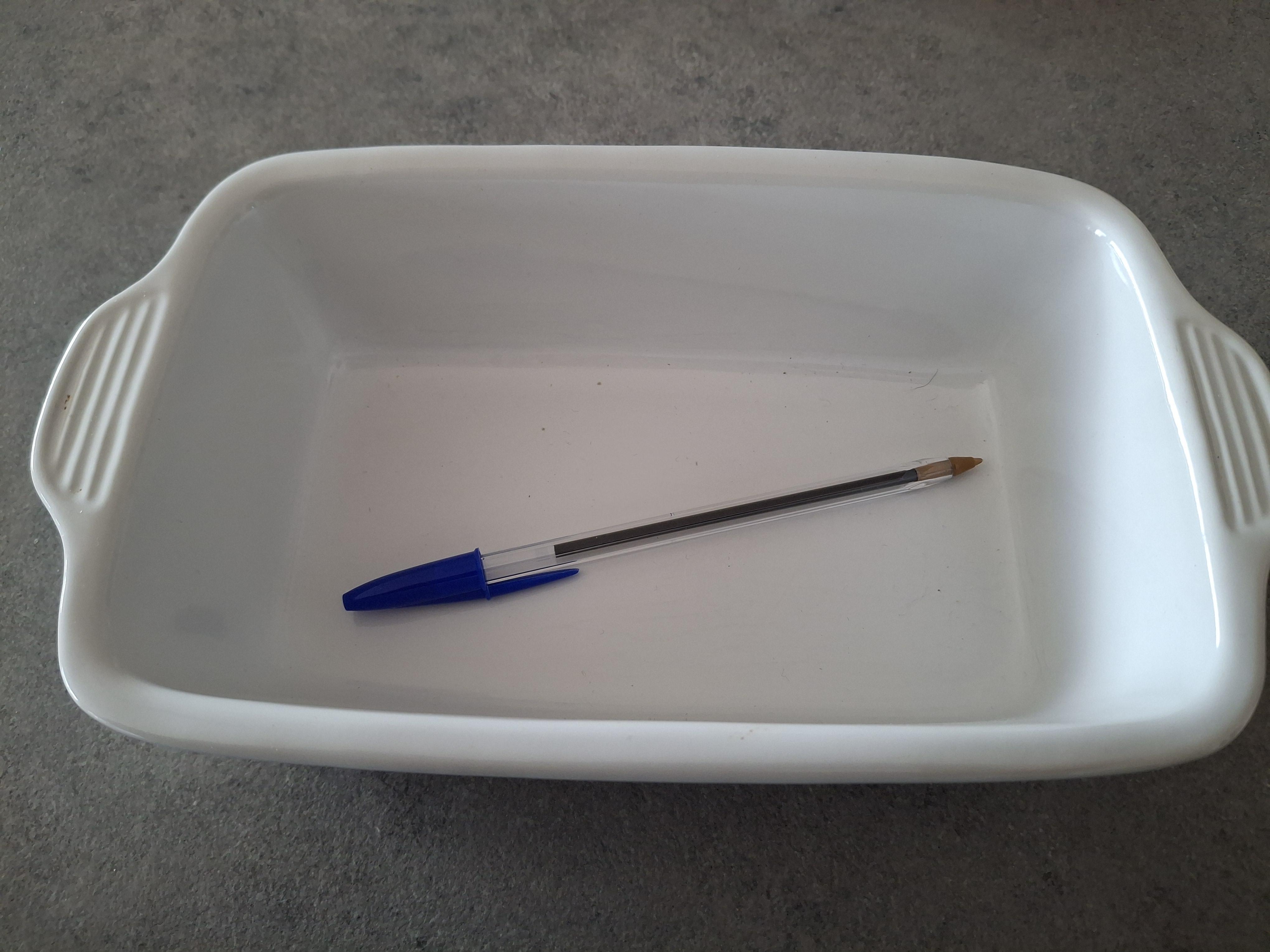 troc de troc plat blanc ceramique image 0