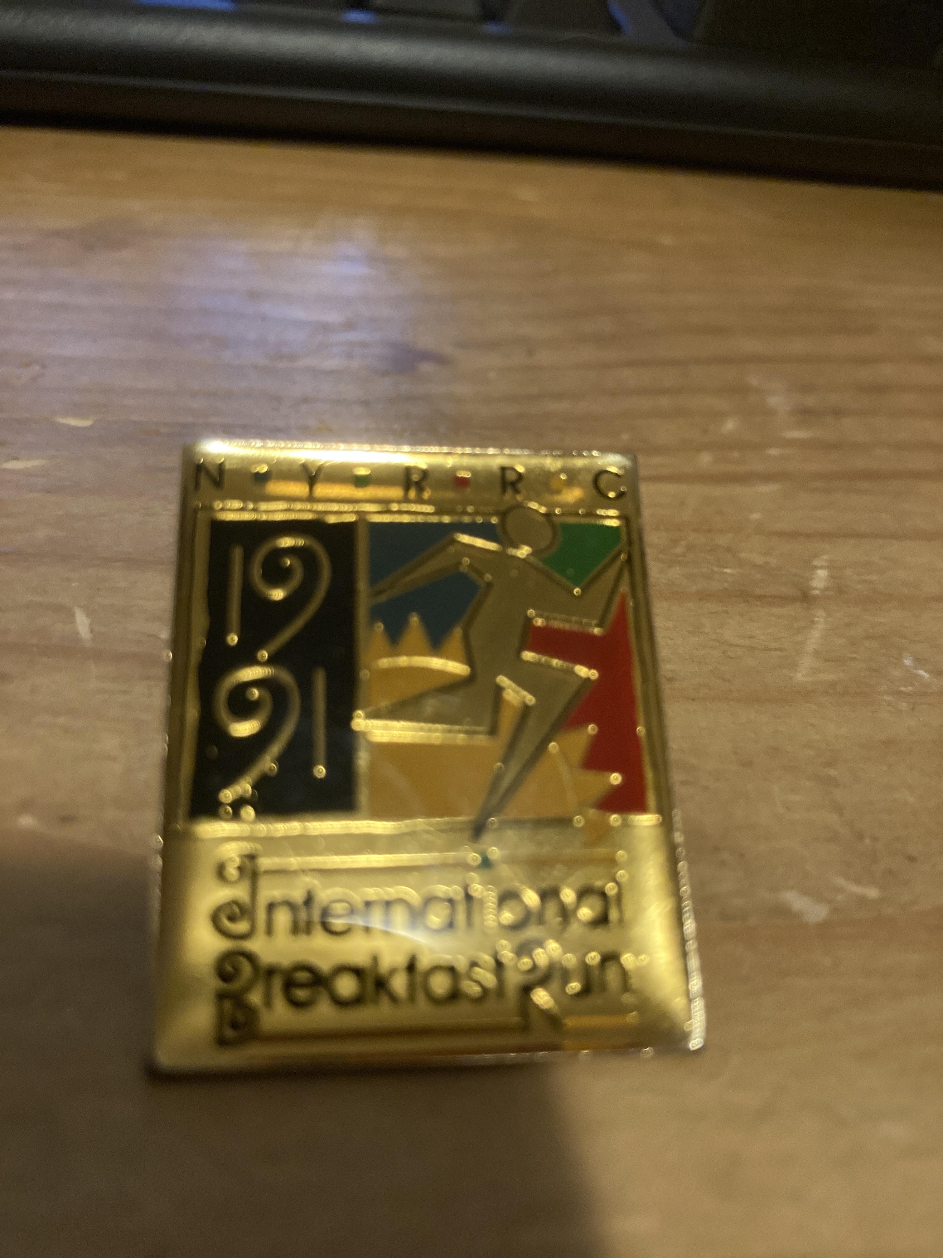 troc de troc pins 1991 international breakfast run image 2