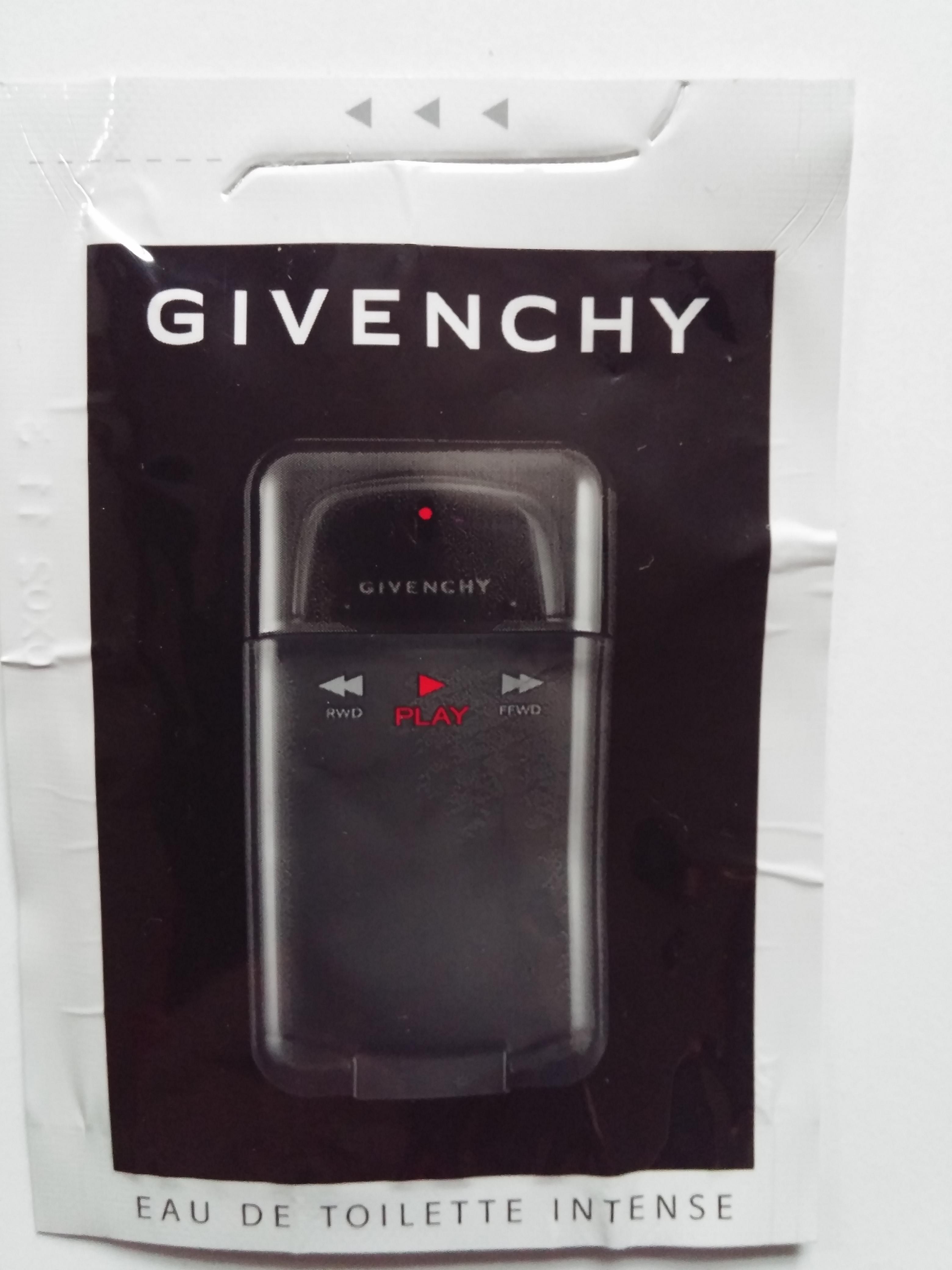troc de troc (réservé) givenchy play eau de toilette intense image 0